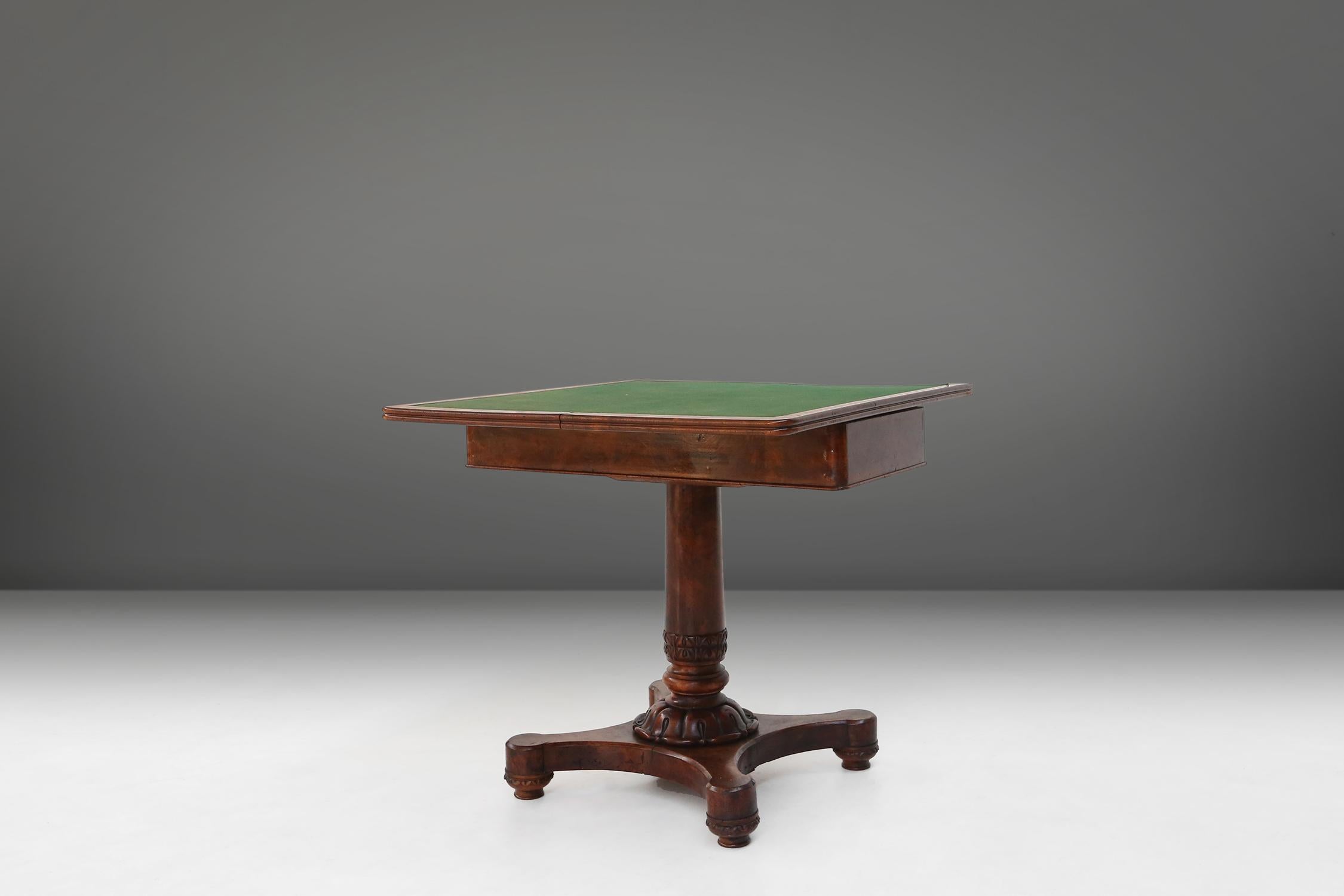 Victorian burl wood folding card console table, 19th century For Sale 9