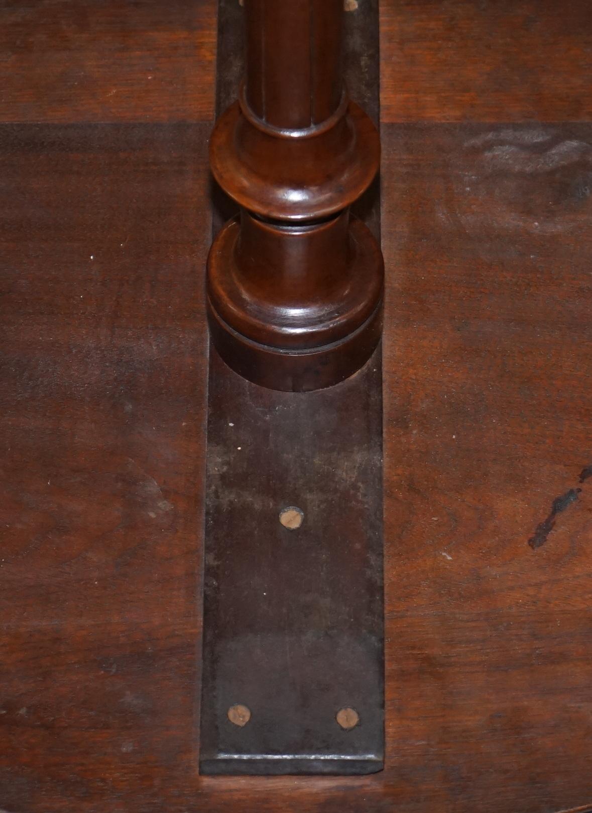 Victorian Burr Quarter Cut Walnut Oval Side End Lamp Tripod Table Ornately Carve For Sale 9