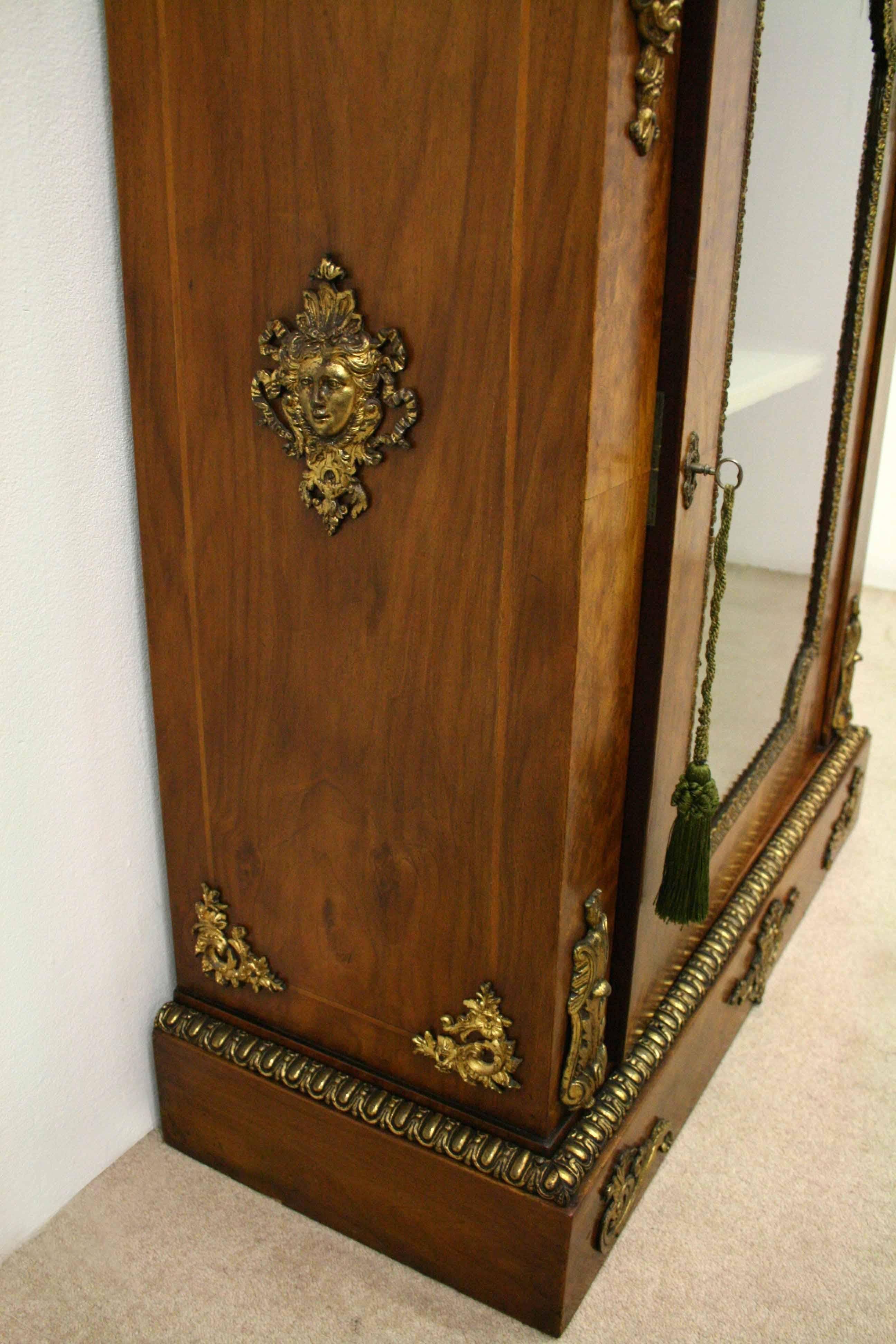 Victorian Burr Walnut and Gilt Side Cabinet, circa 1860 For Sale 1