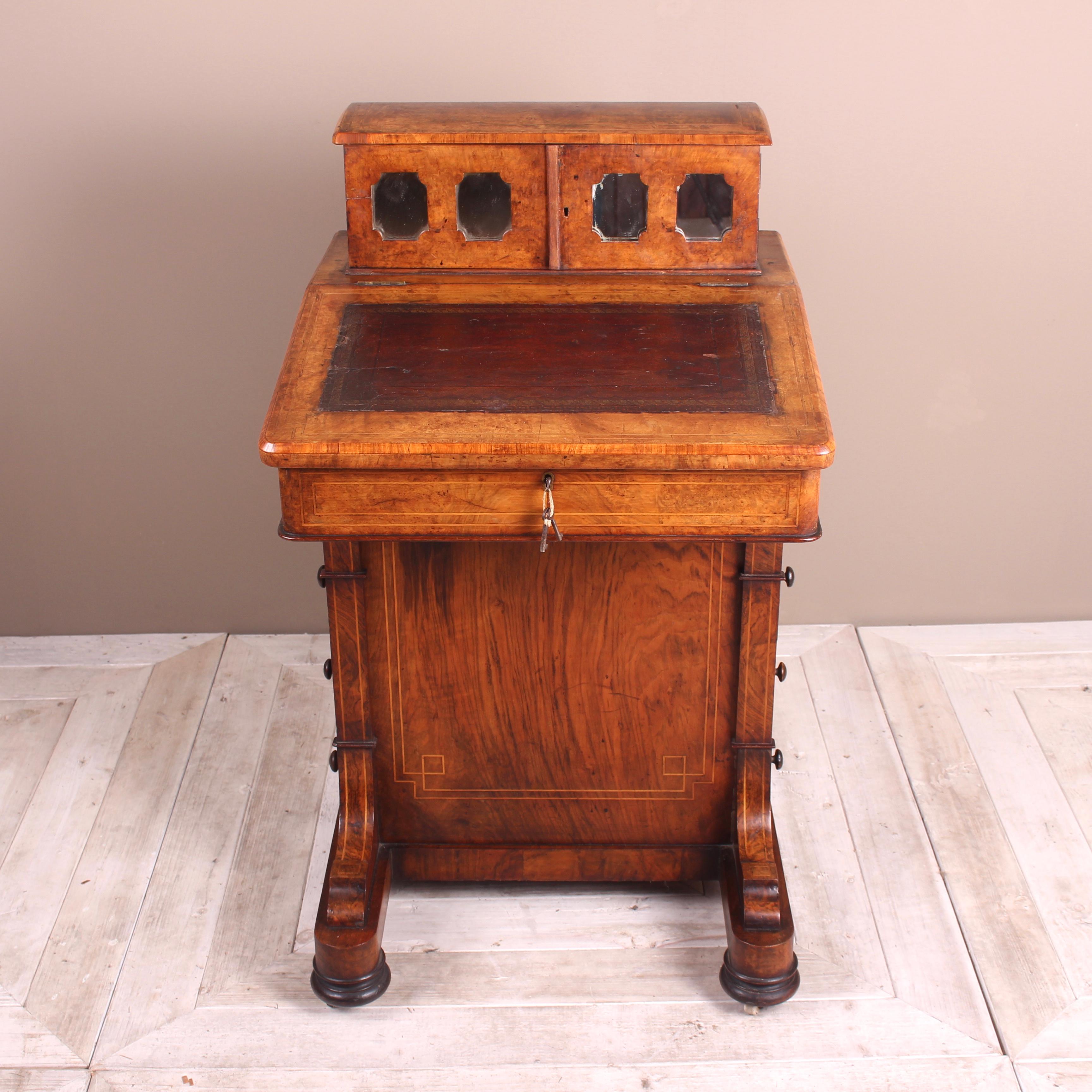 Victorian Burr Walnut and Inlaid Davenport, circa 1870 In Good Condition In Heathfield, East Sussex