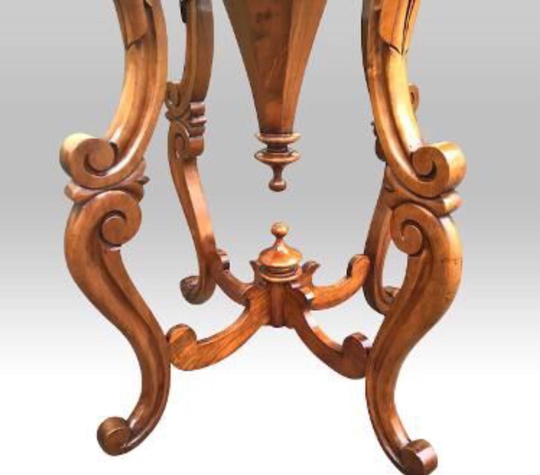 Superb Victorian burr walnut antique cradled trumpet sewing table with tear drop finials and lovely fitted interior.
Working lock and key.
c1870 

Measures: 18ins x 27ins high
46cm x 69cm high

Weekly deliveries to all of Great Britian and