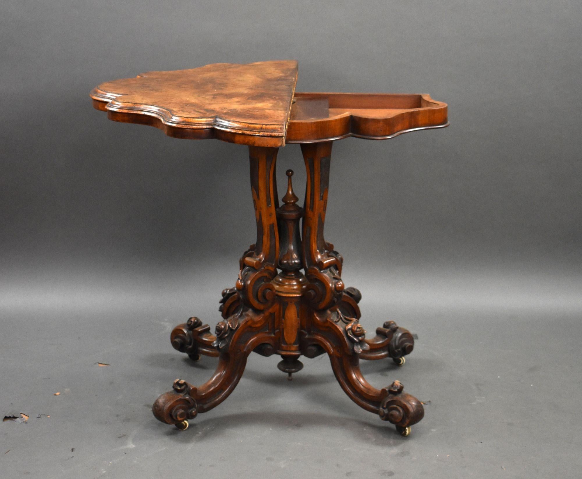 Victorian Burr Walnut Card Table Inglés en venta