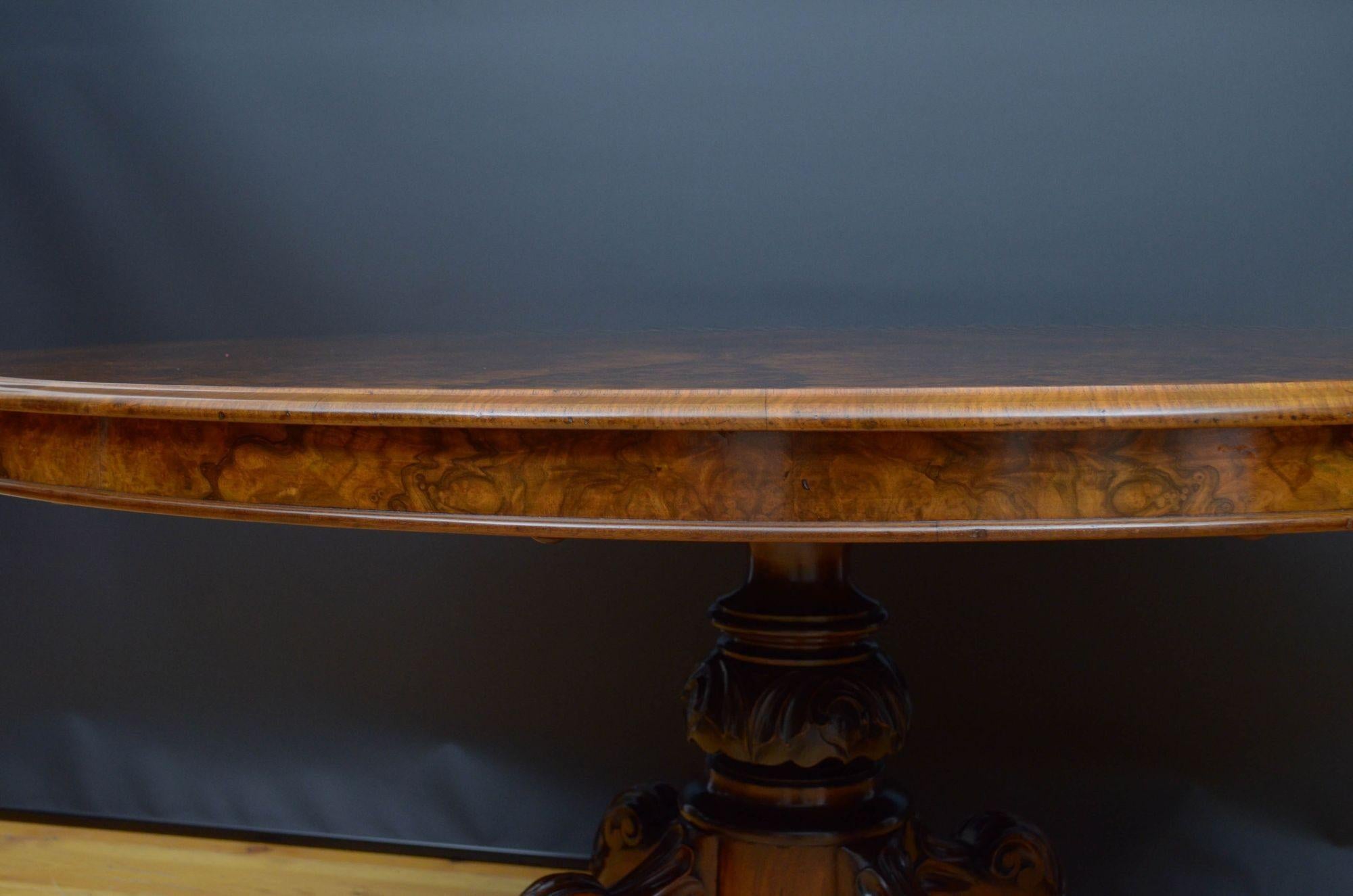 Victorian Burr Walnut Centre Table / Dining Table For Sale 2