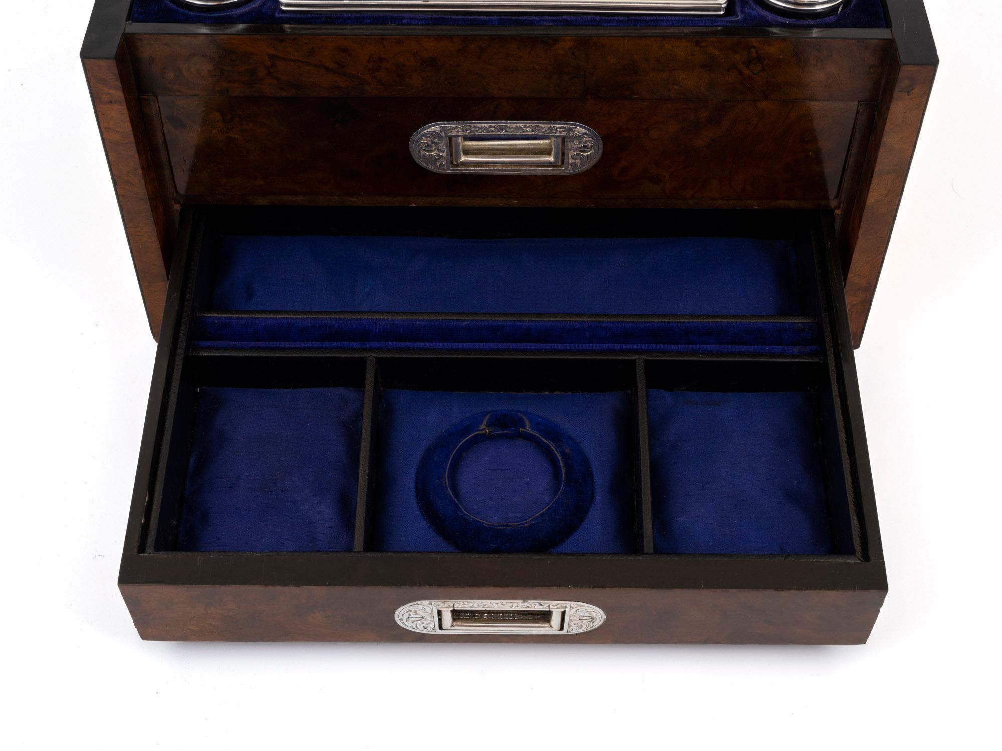 Victorian Burr Walnut Fitted Vanity Box 3