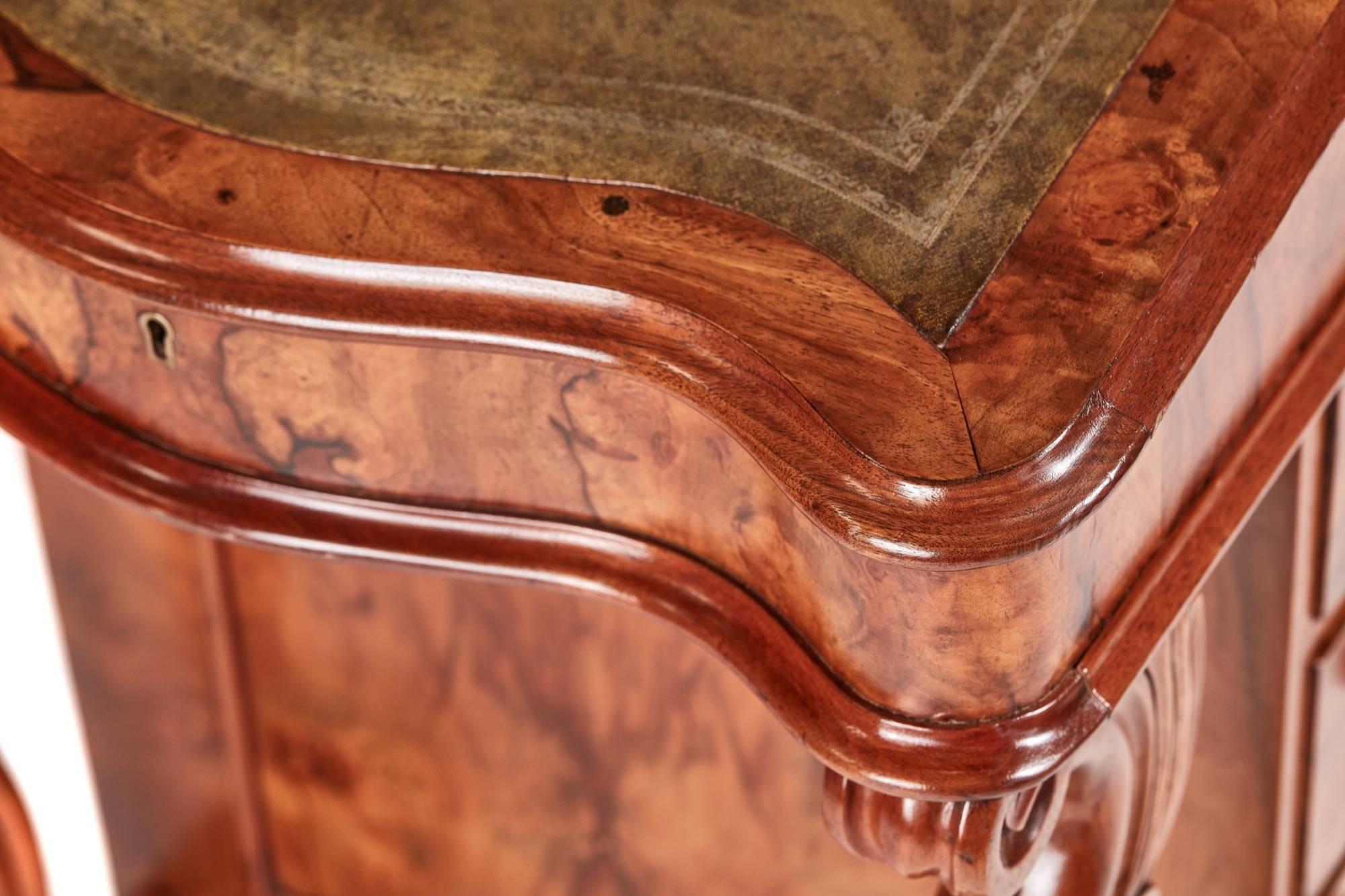 19th Century Victorian Burr Walnut Freestanding Davenport For Sale