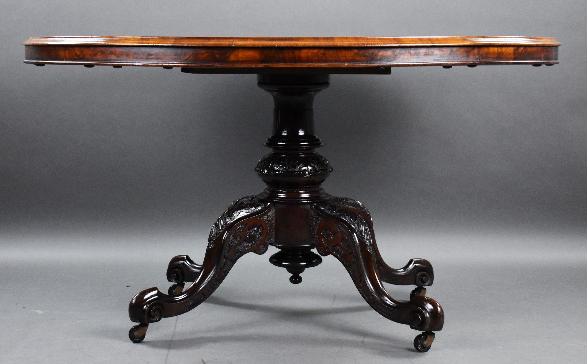 English Victorian Burr Walnut Inlaid Oval Loo Table