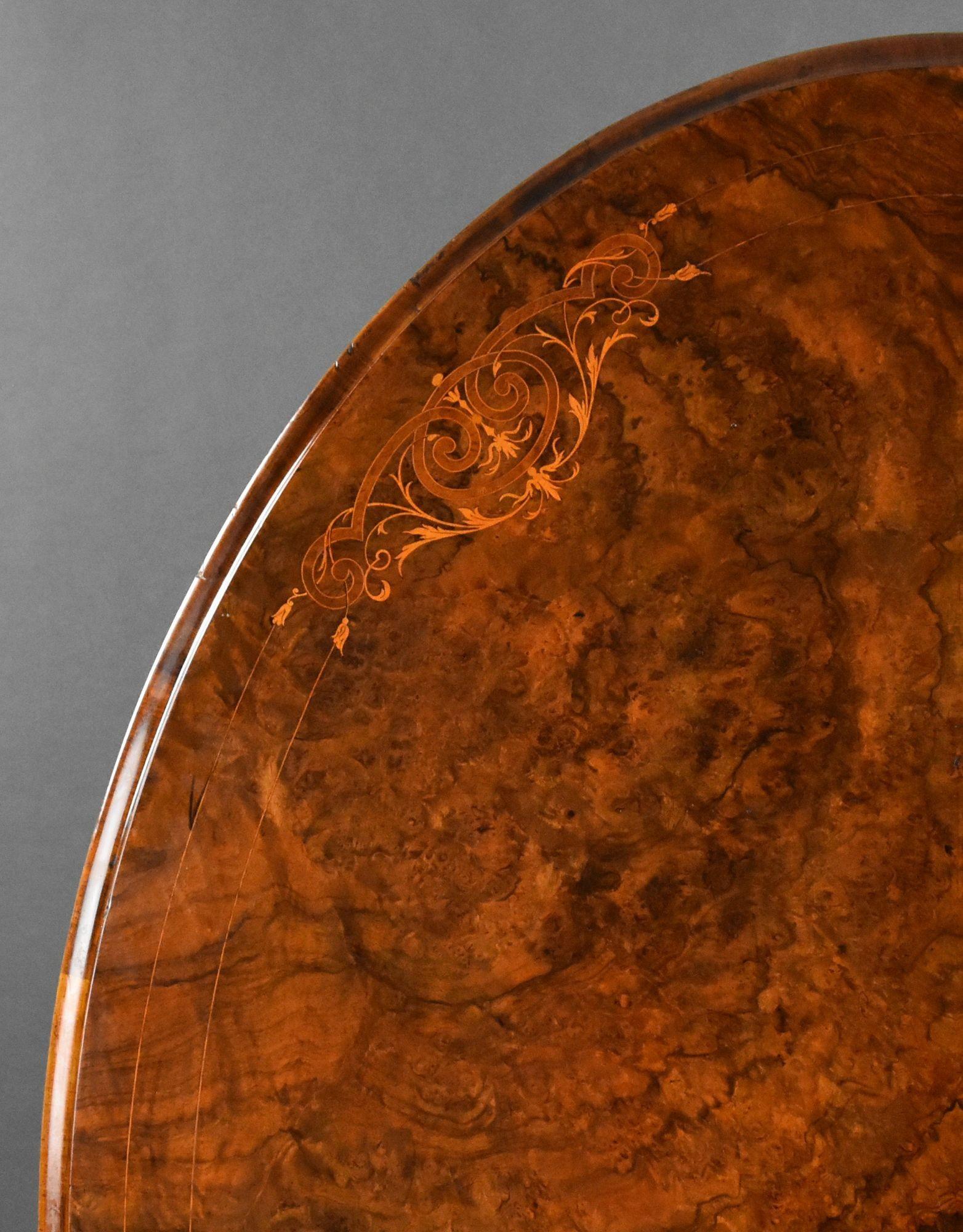 Victorian Burr Walnut Inlaid Oval Loo Table In Good Condition In Chelmsford, Essex