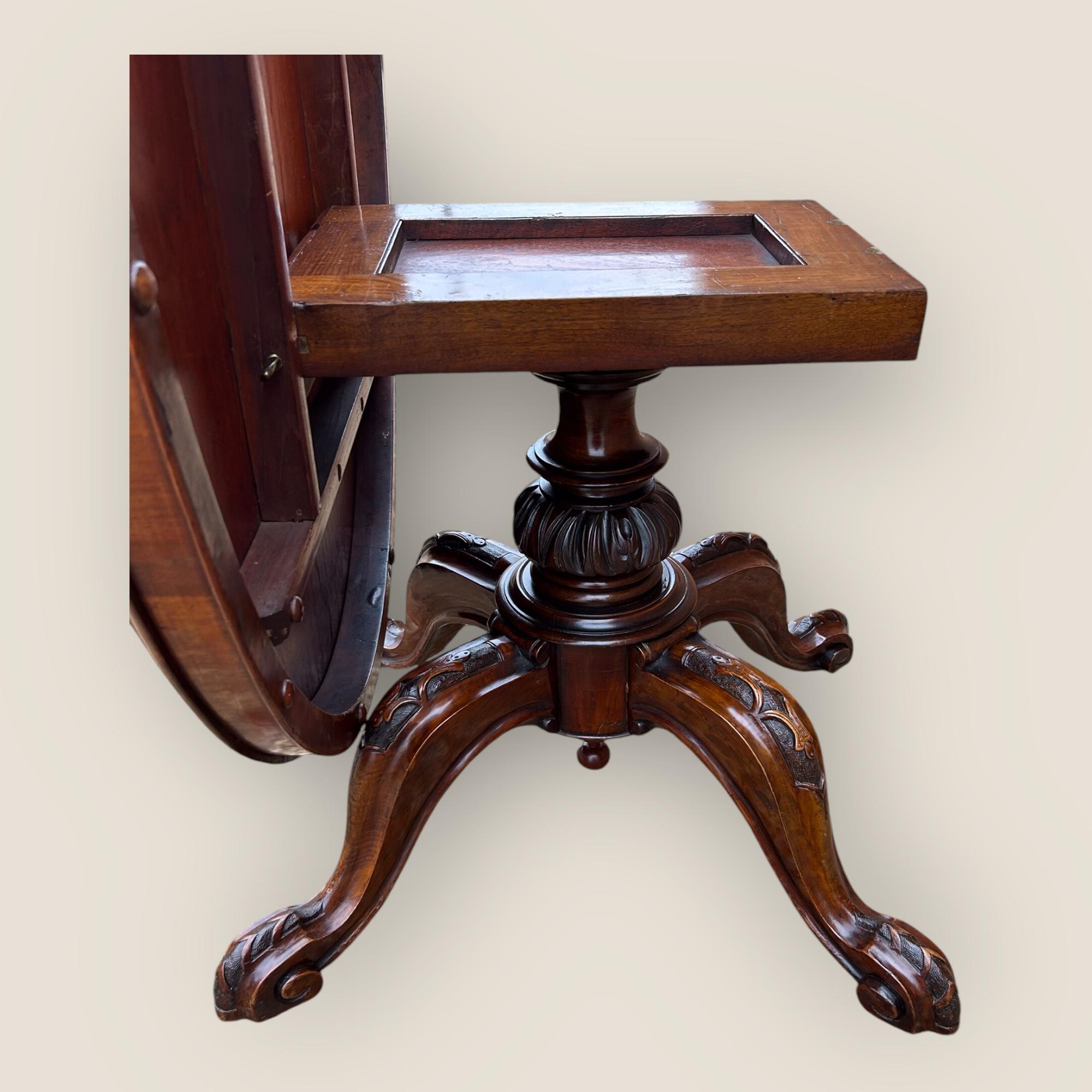 Victorian Burr Walnut Loo Table For Sale 3