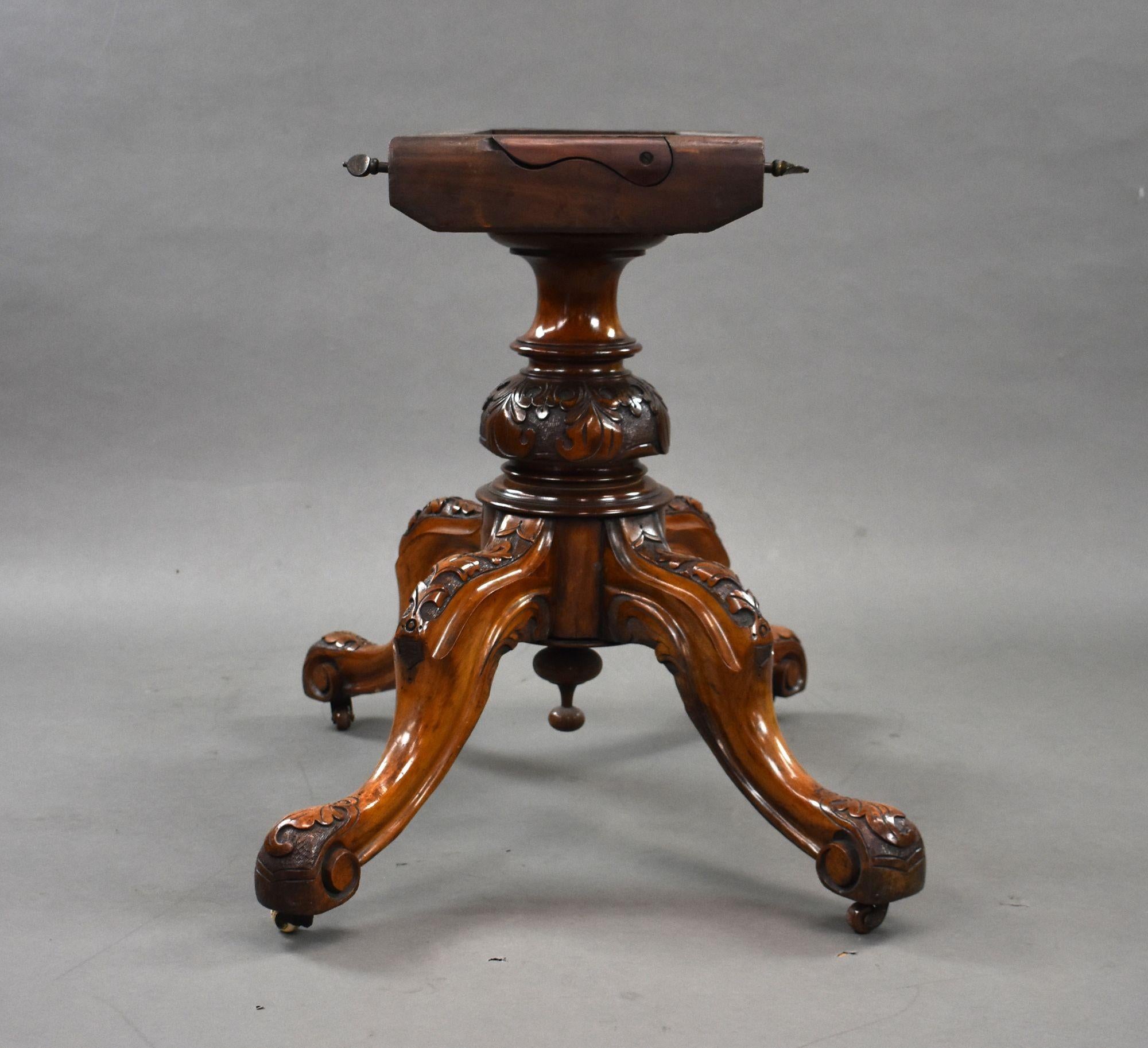 Victorian Burr Walnut Oval Loo Table 4