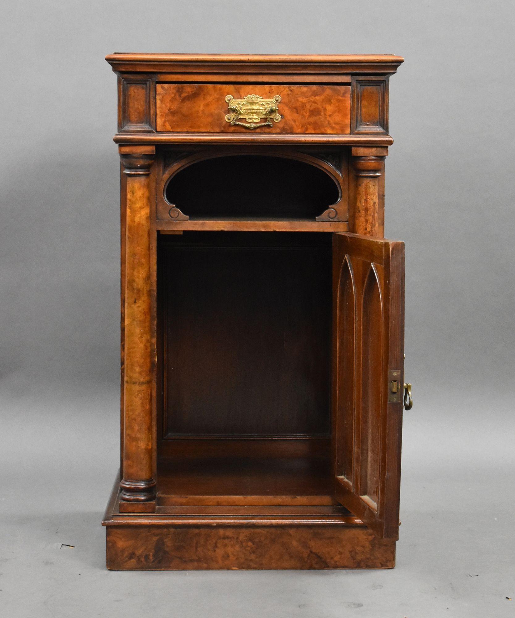 19th Century Victorian Burr Walnut Pot Cupboard For Sale
