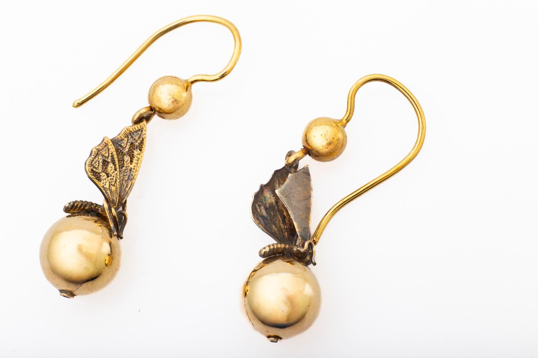 Victorian Butterfly Earrings in 15Kt Gold c. 1870 For Sale 1