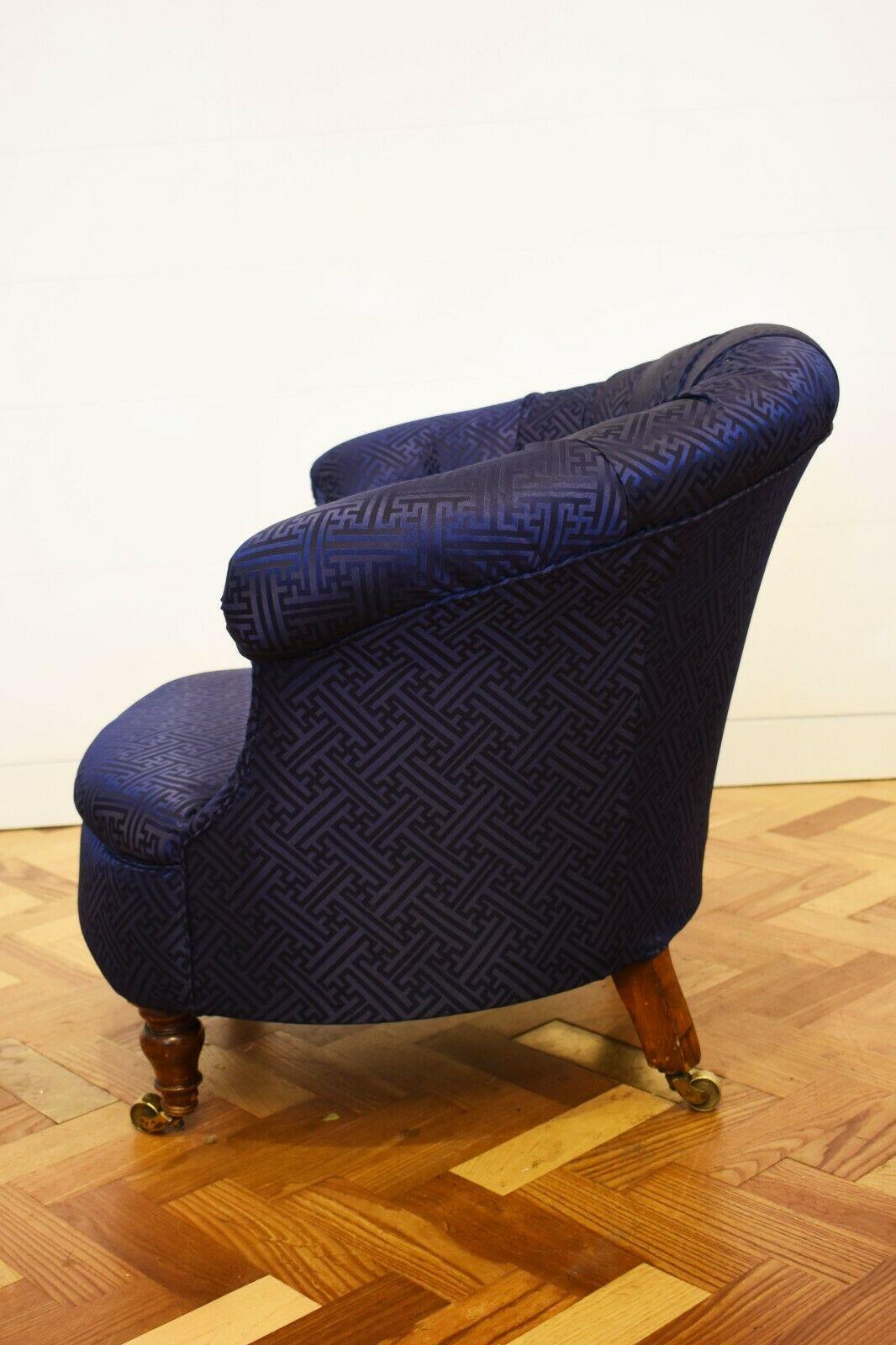 Unknown Victorian Button Back Tub Chair with Mahogony Legs, Upholstered in Navy Silk For Sale