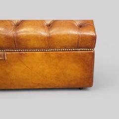 Victorian buttoned leather Ottoman