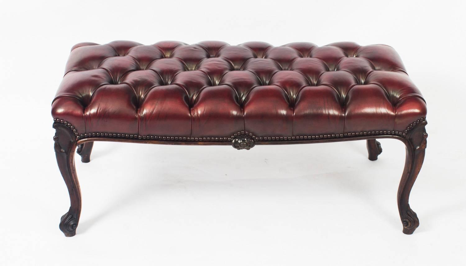 Victorian Buttoned Leather Ox Blood Stool Ottoman Coffee Table 19th Century 1