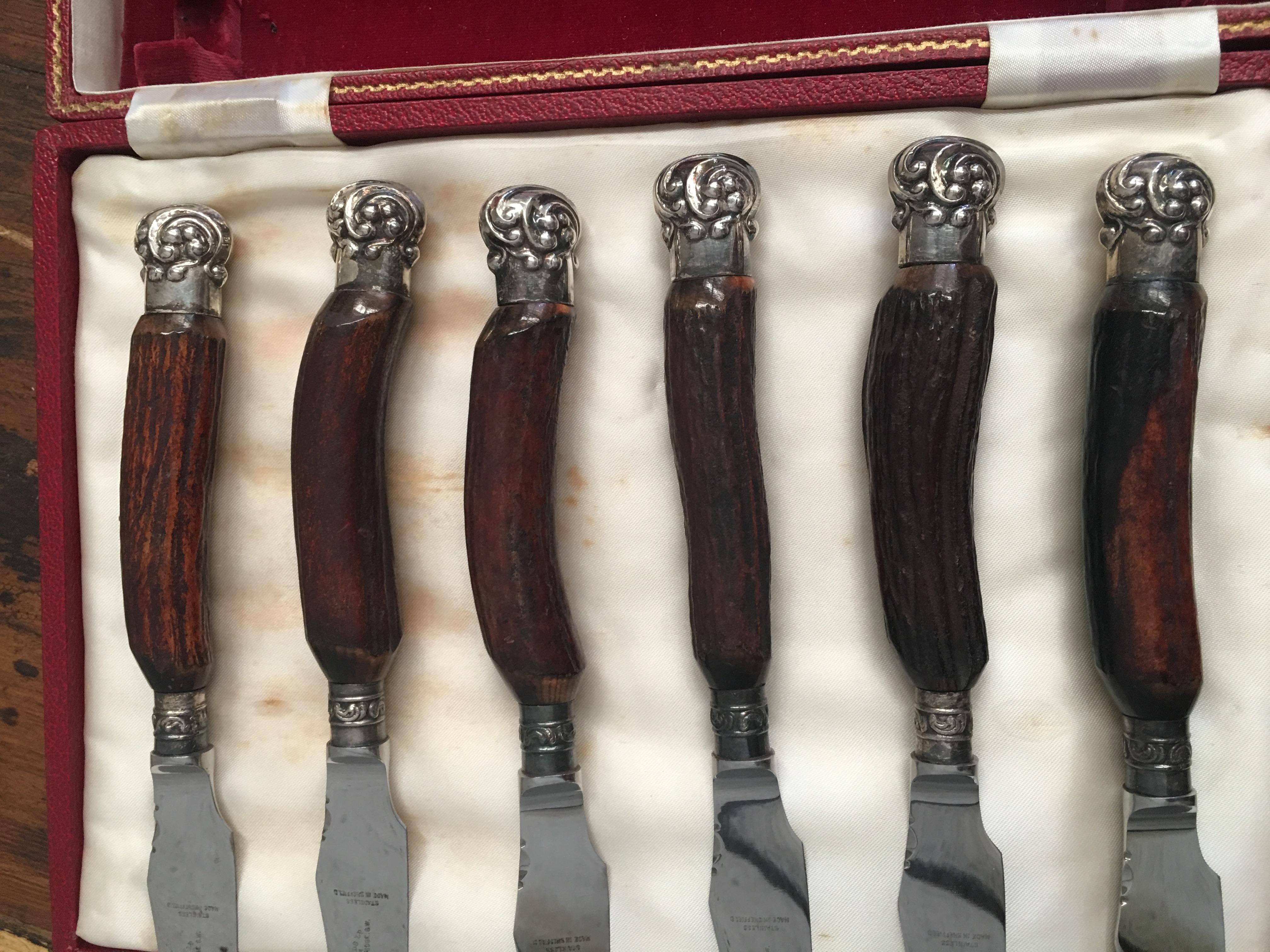 Victorian by Gee Holmes English Sterling Silver, Steel & Horn Knife Carving Set In Excellent Condition In Miami, FL