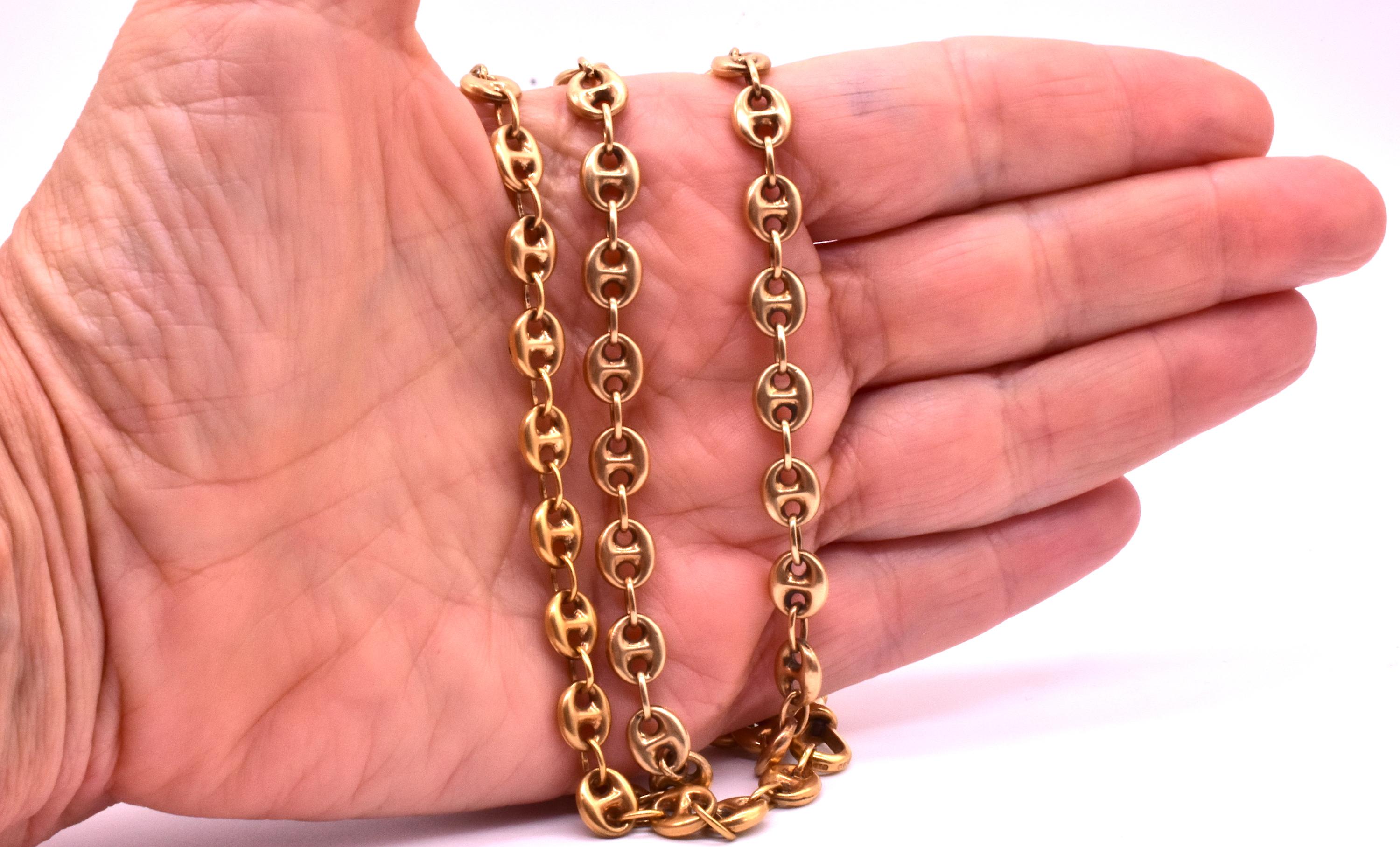 Women's or Men's Victorian circa 1880 9 Karat Anchor Link Chain Necklace