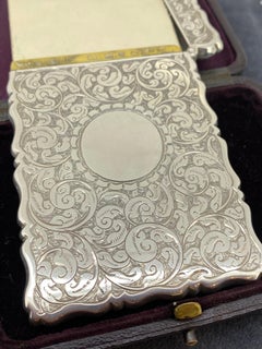Viktorianisches Kartenetui aus Sterlingsilber, um 1896, mit feiner Gravur, von George Unite.