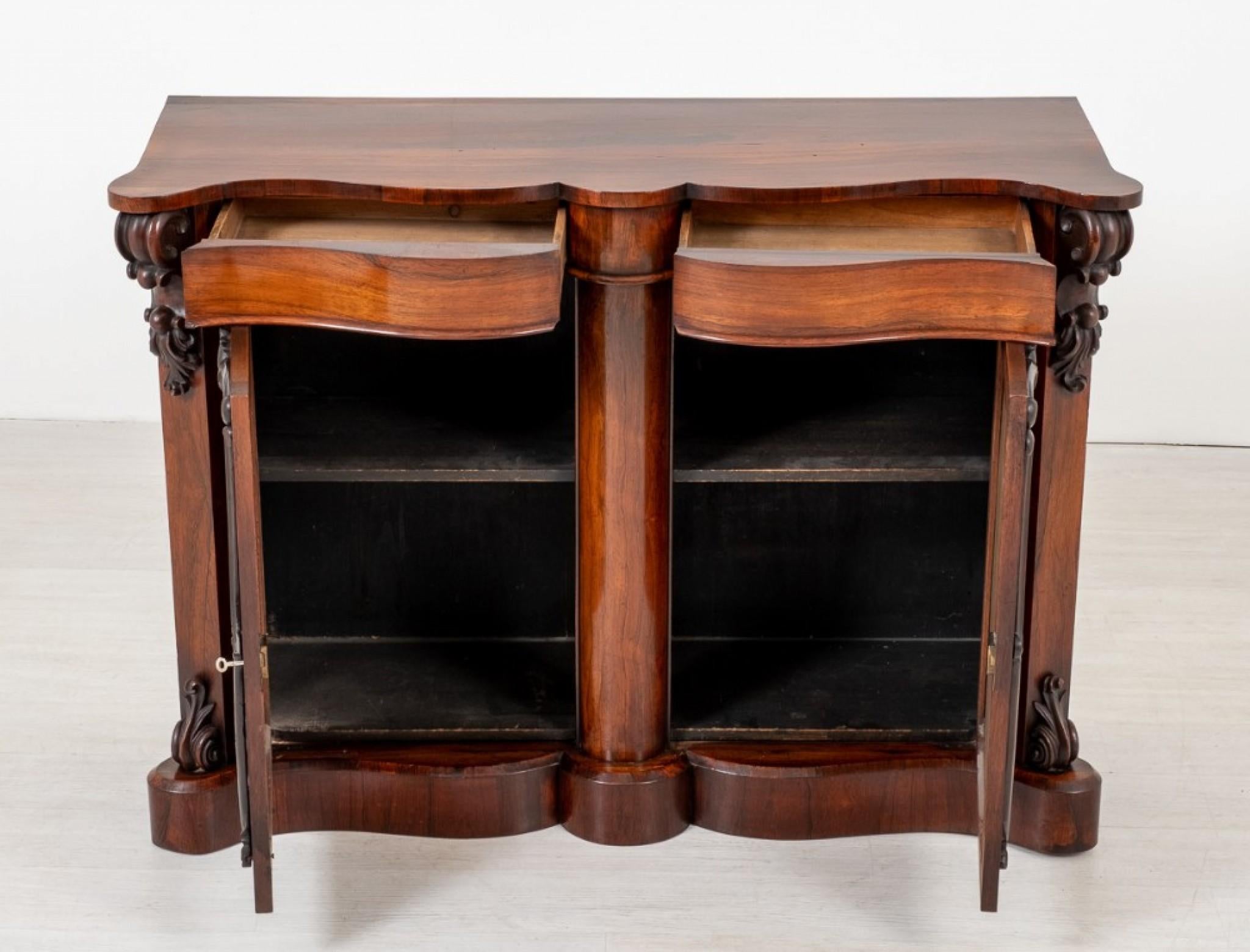 Victorian Cabinet Rosewood Sideboard, 1860 For Sale 3