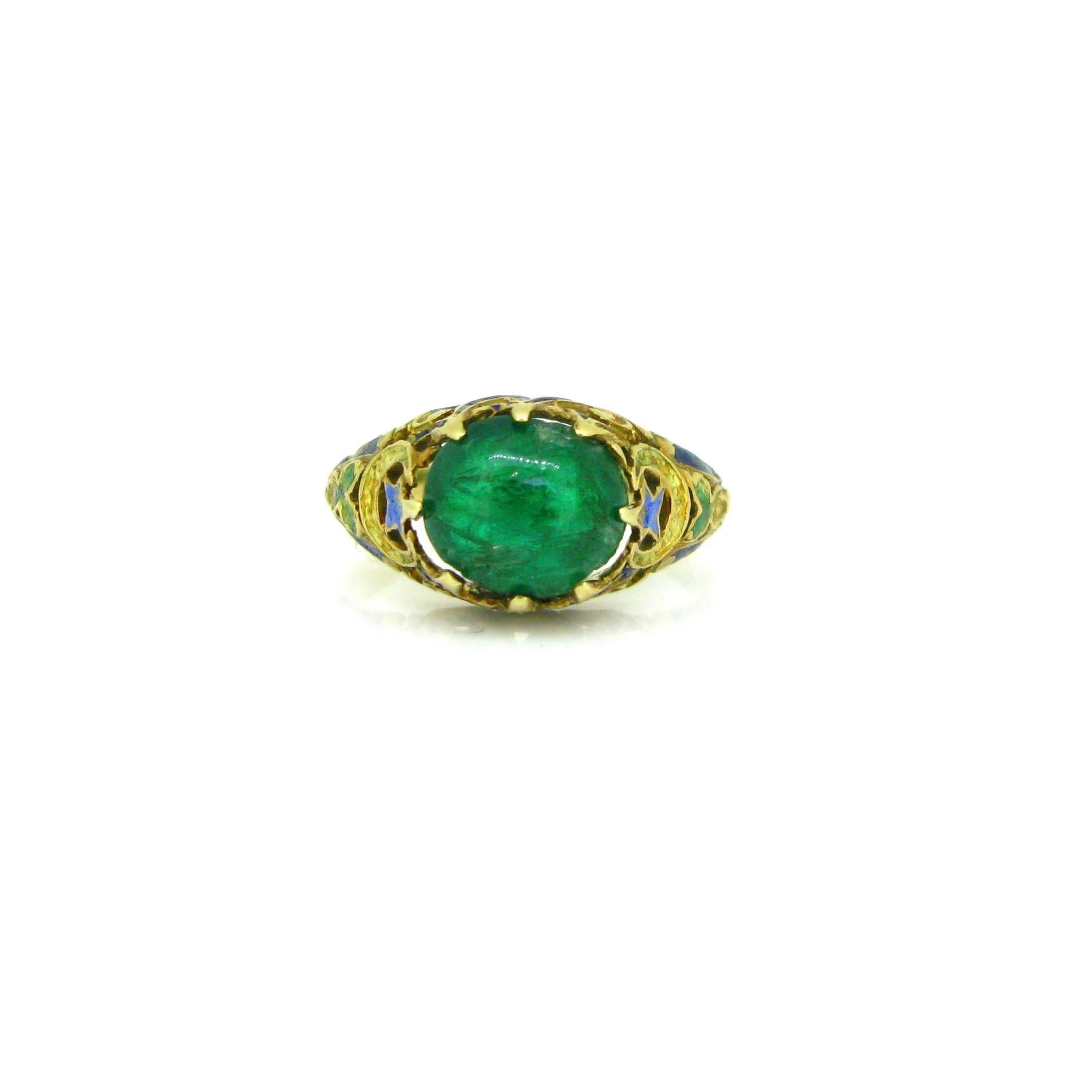 Victorian Cabochon Cut Emerald Enamel Yellow Gold Ring In Fair Condition In London, GB