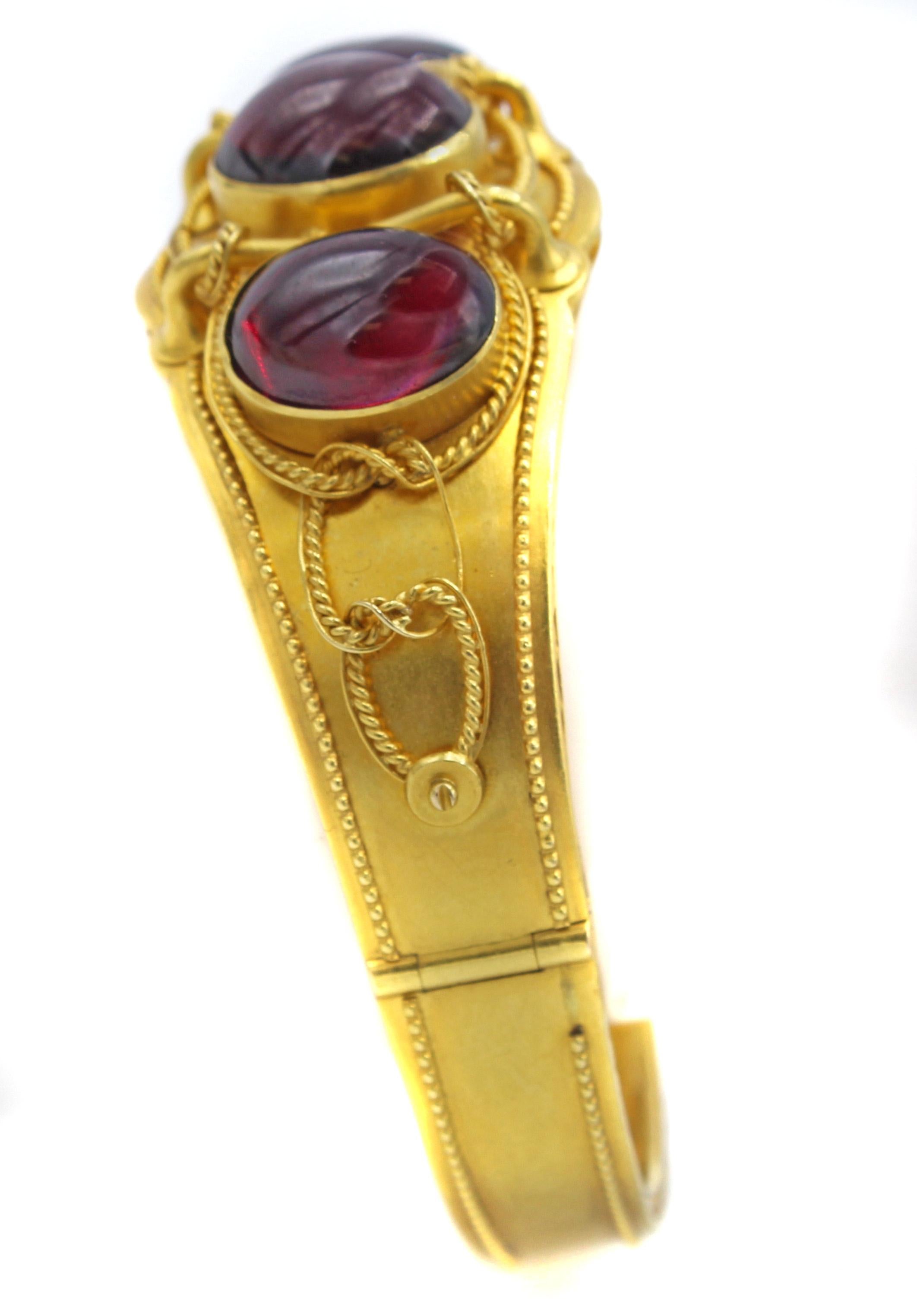 Victorian Cabochon Garnet Gold Bangle Bracelet 1