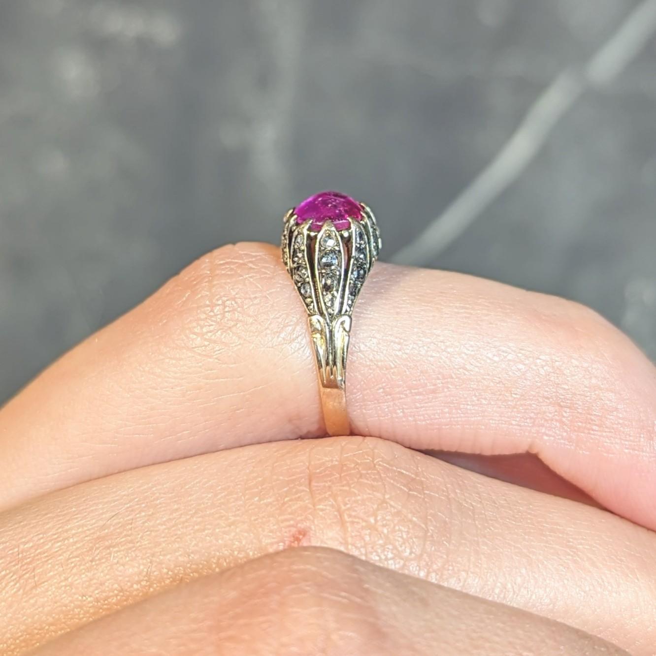 Victorian Cabochon Ruby Diamond 14 Karat Yellow Gold Foliate Antique Ring 9