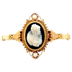 Victorian Cameo Bangle Bracelet with Pearls in Yellow Gold
