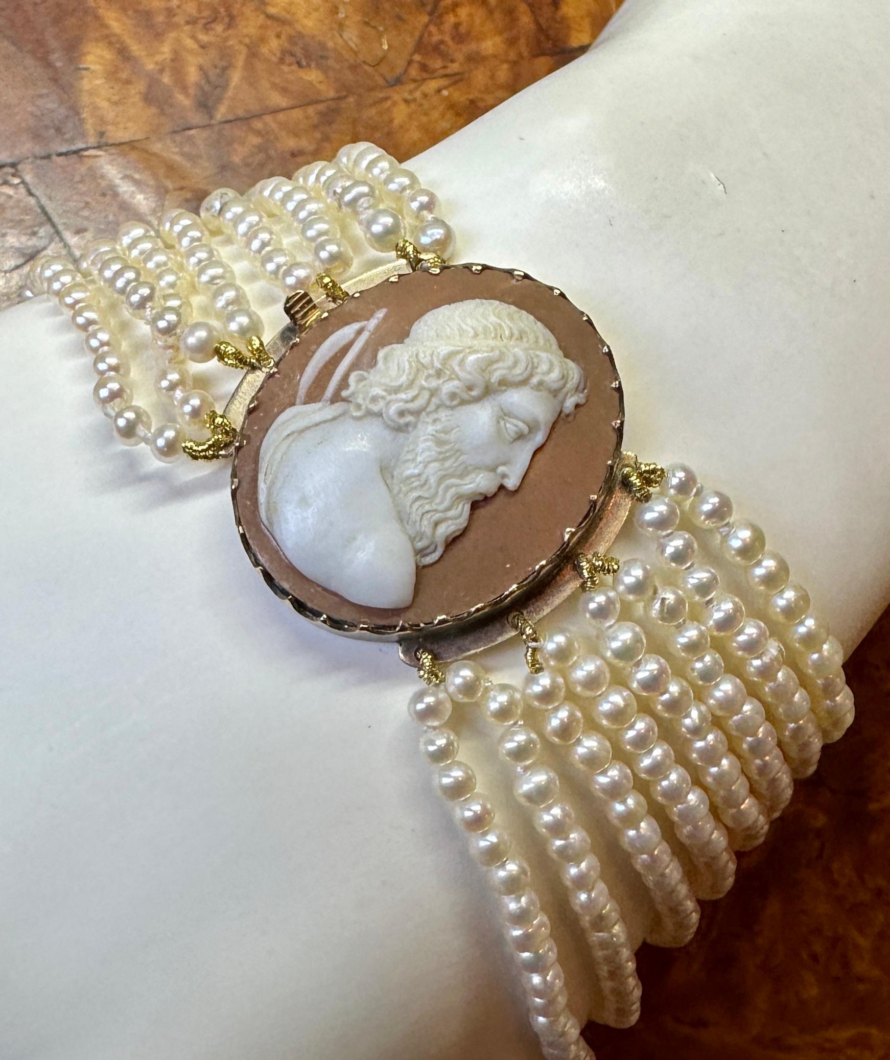 Bracelets Victoriens en Camée Or Perle Zeus Athéna Déesse Néoclassique Circa 1860 en vente 6