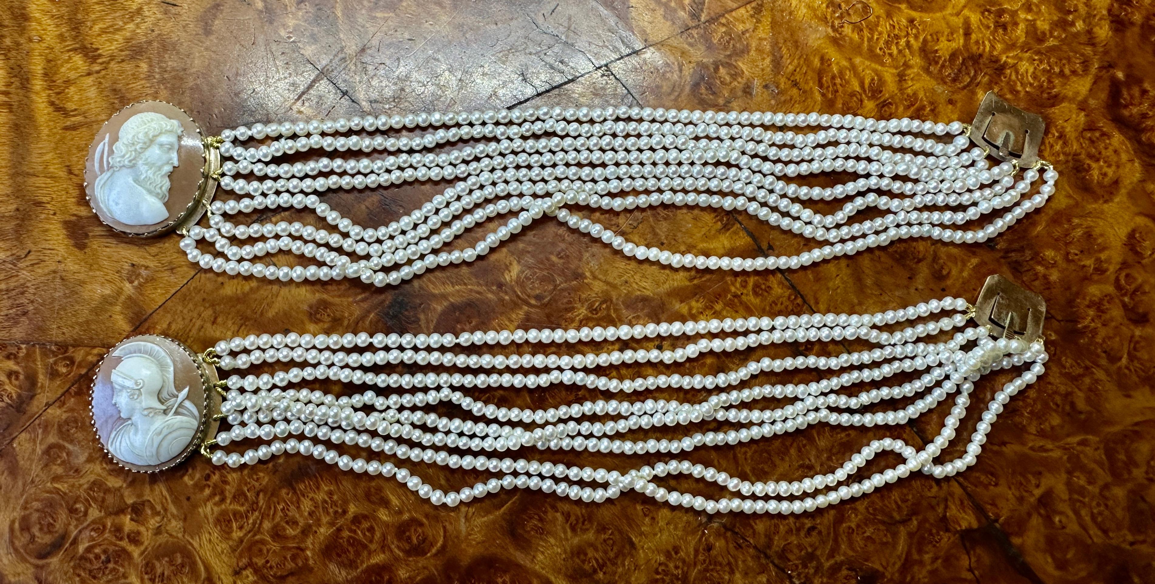 Bracelets Victoriens en Camée Or Perle Zeus Athéna Déesse Néoclassique Circa 1860 Excellent état - En vente à New York, NY