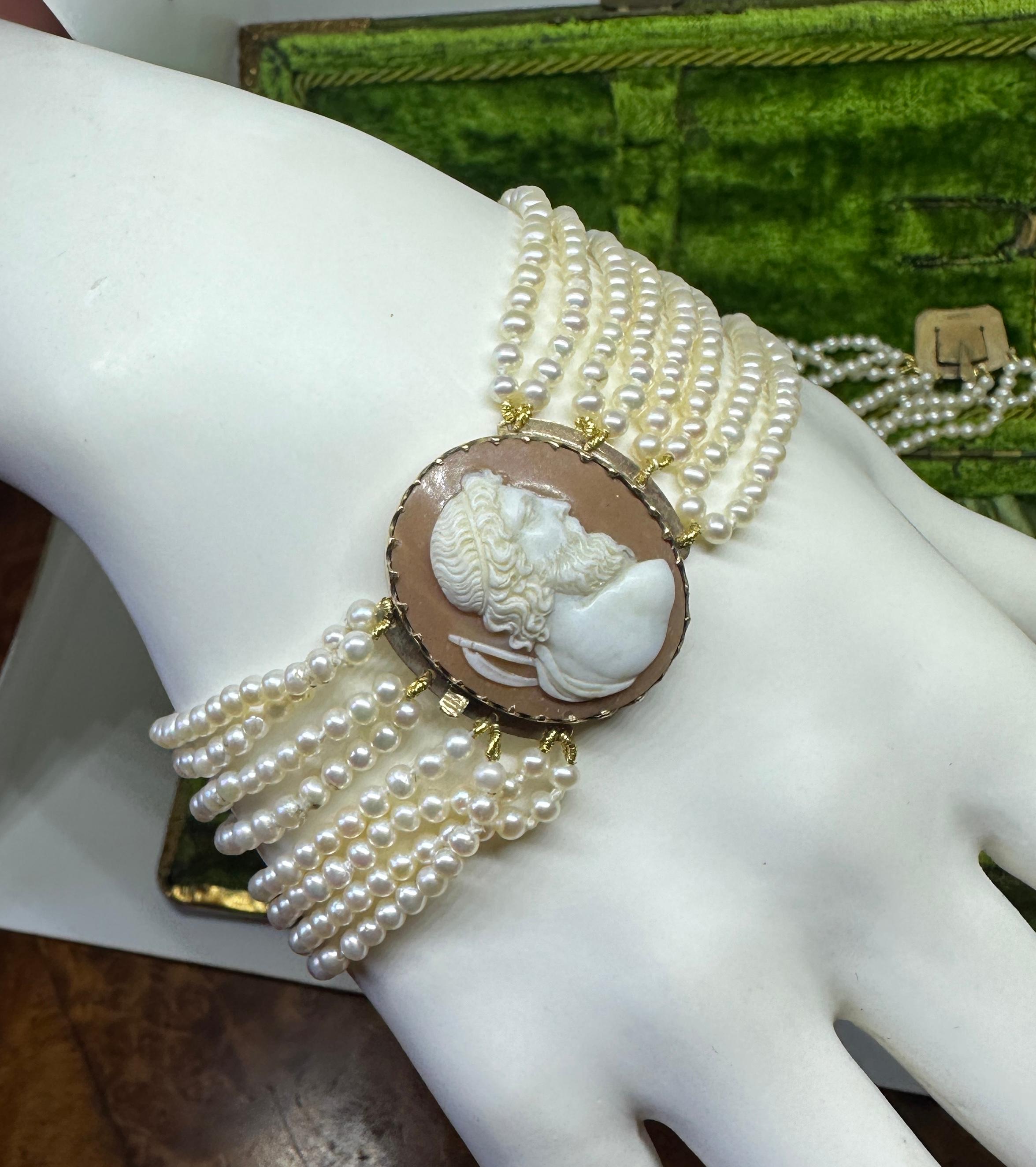 Bracelets Victoriens en Camée Or Perle Zeus Athéna Déesse Néoclassique Circa 1860 en vente 2
