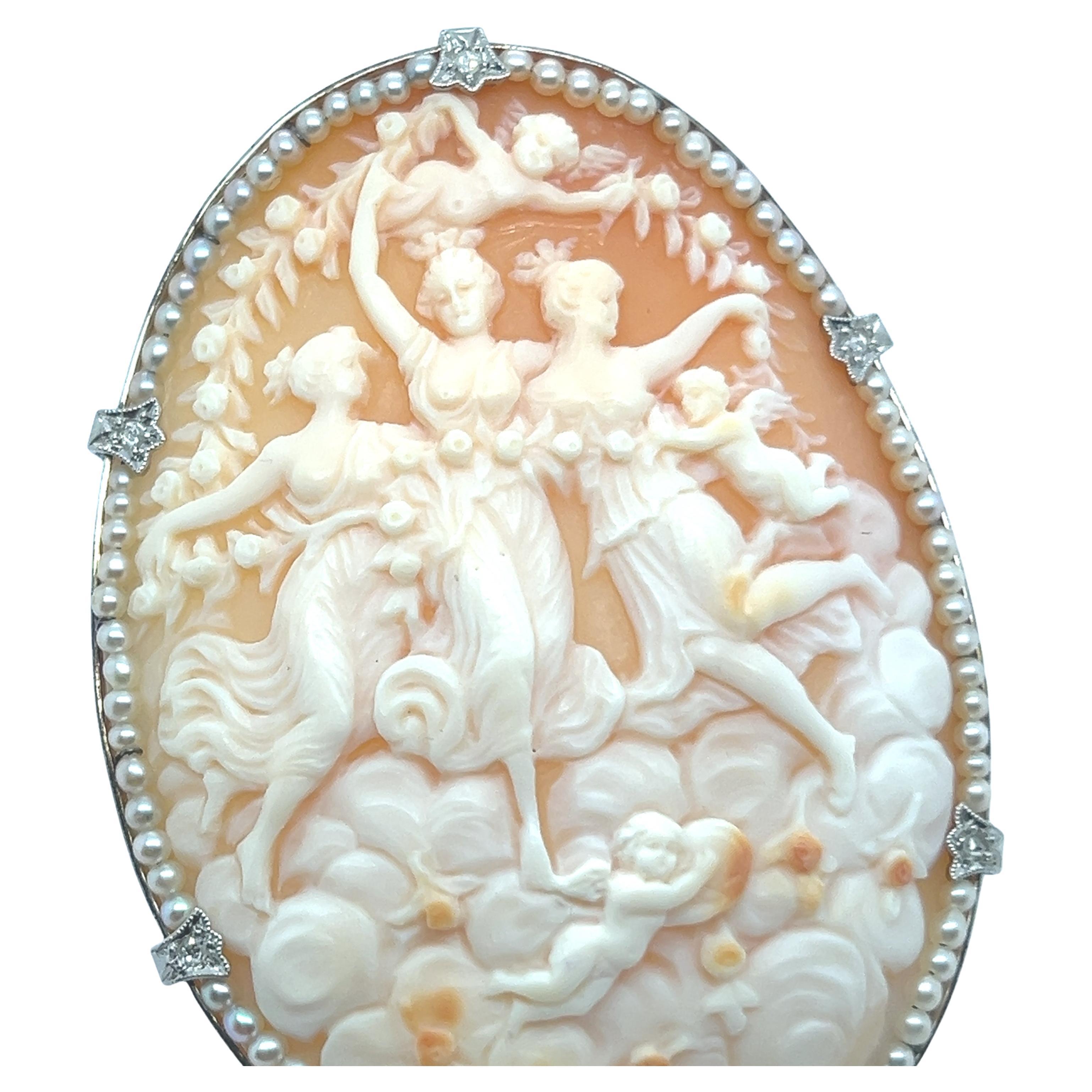 Victorian Cameo Brooch with Pearls & Damonds in Platinum For Sale 6