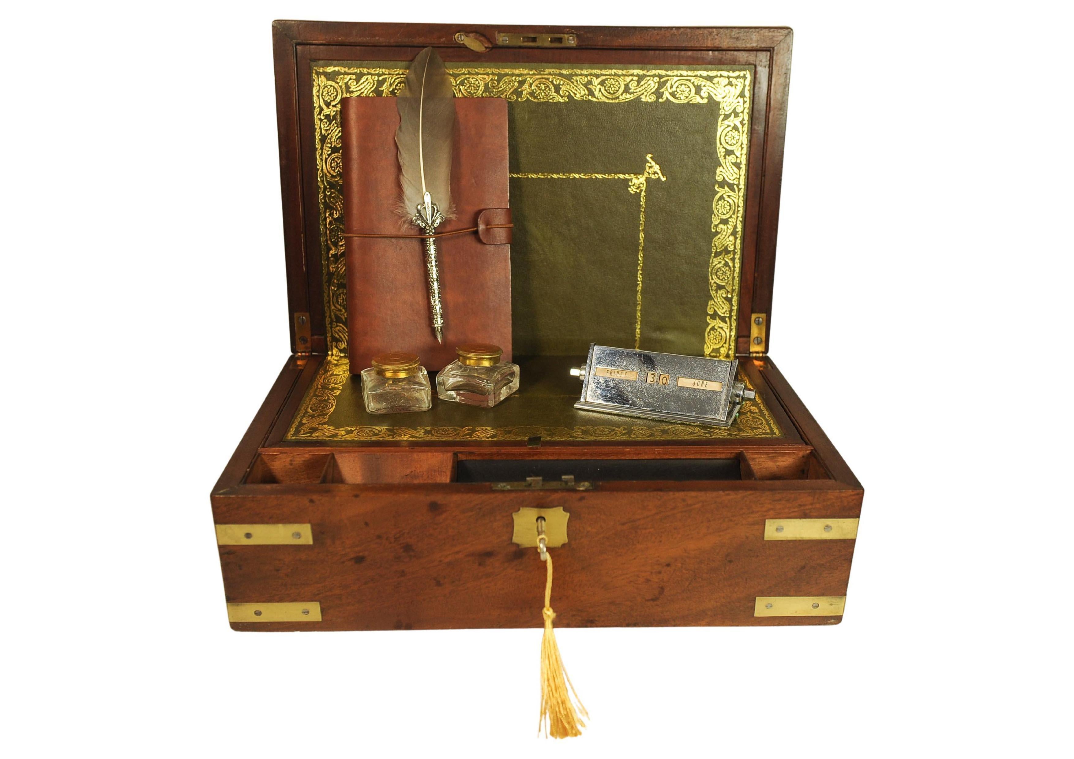 Viktorianische Campaigner Messing gebundene Schreiben Slope mit einem grünen Leder Interieur im Angebot 9