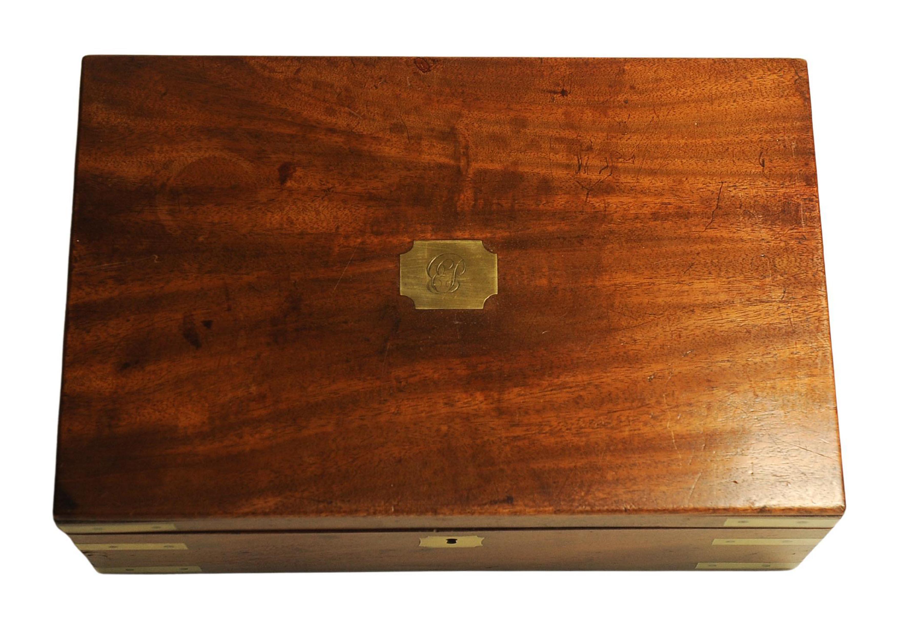 Viktorianische Campaigner Messing gebundene Schreiben Slope mit einem grünen Leder Interieur im Angebot 2