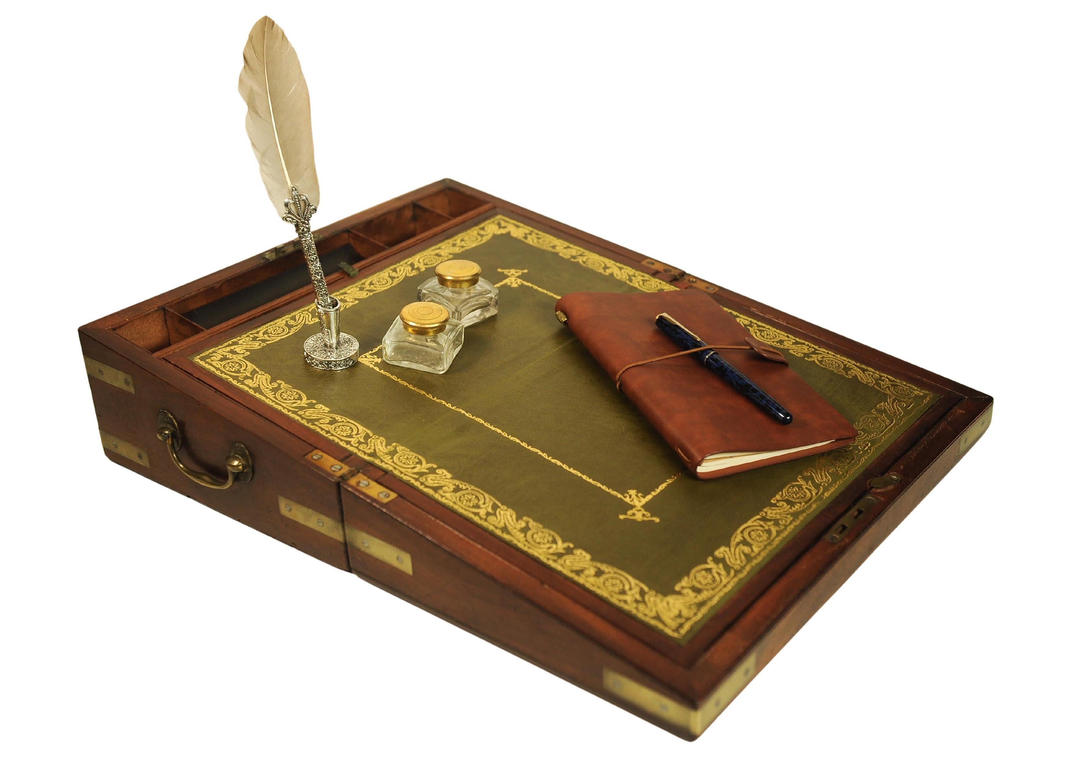 Viktorianische Campaigner Messing gebundene Schreiben Slope mit einem grünen Leder Interieur im Angebot 3