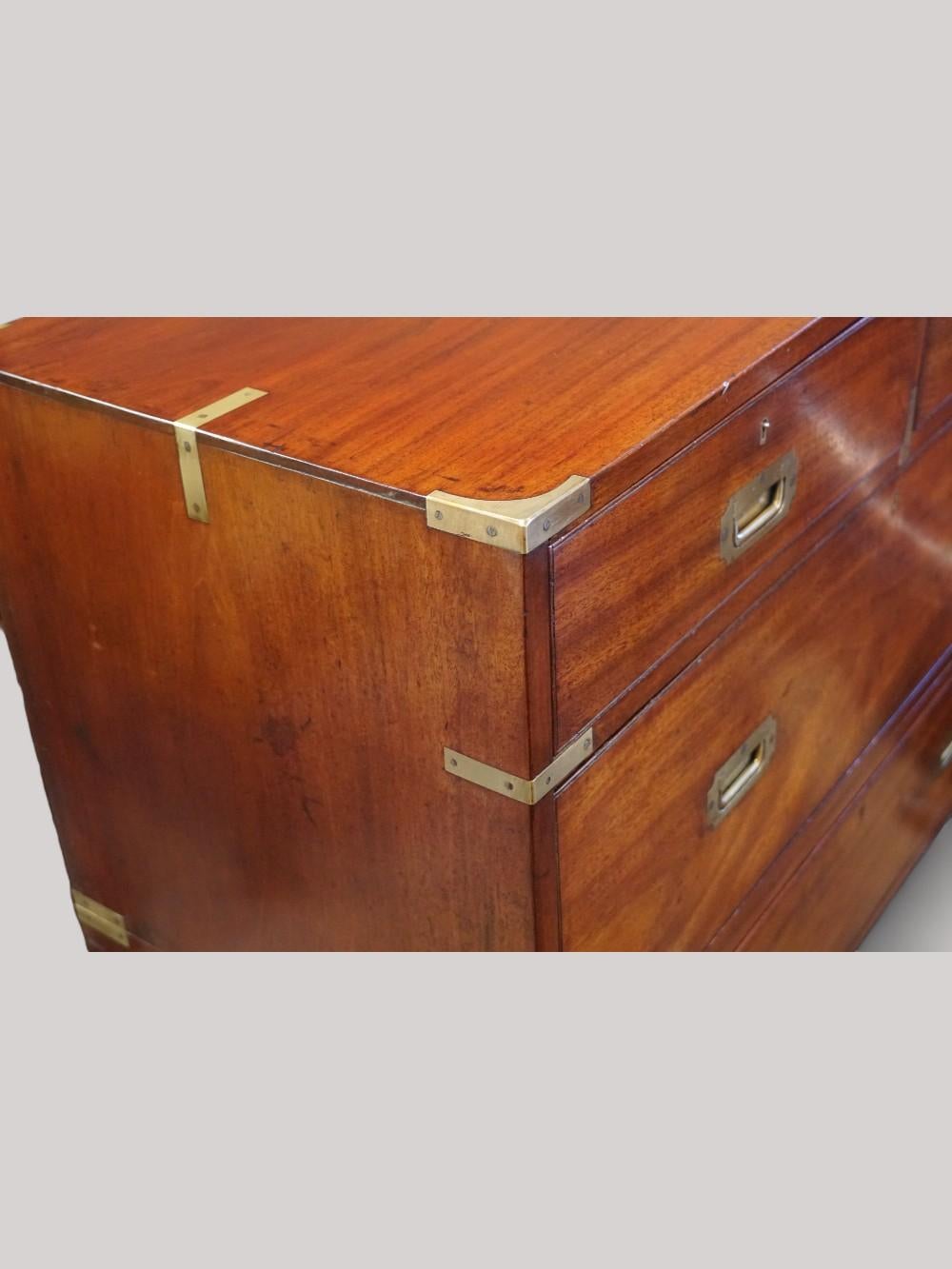 Late 19th Century Victorian campaign chest For Sale