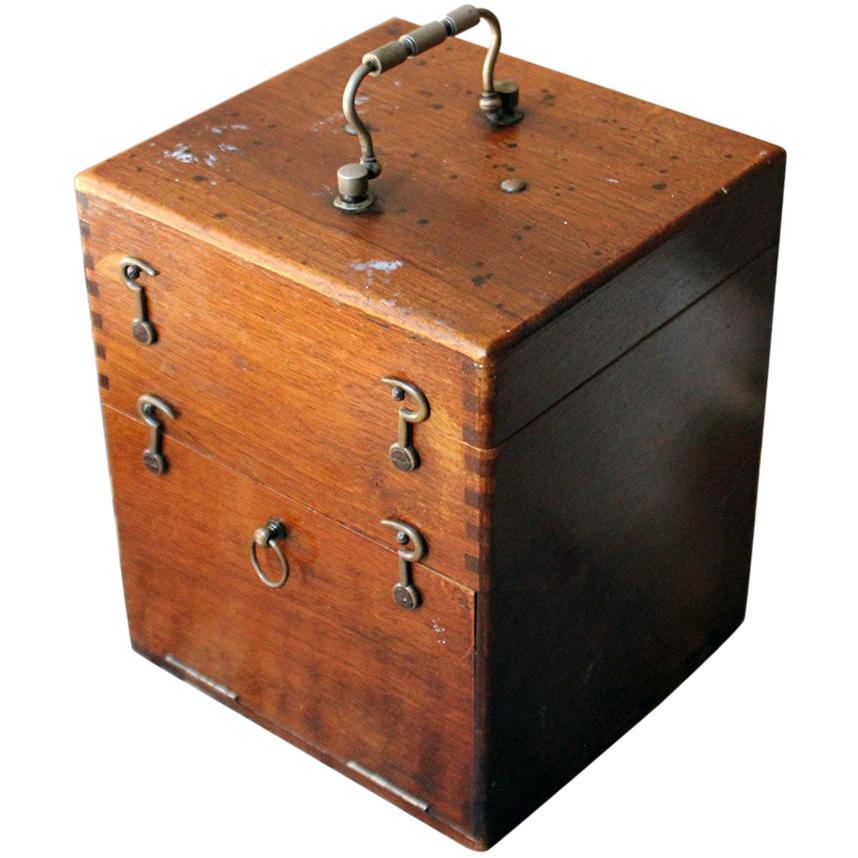 Victorian Campaign Style Induction Coil Electro Therapy Shock Machine