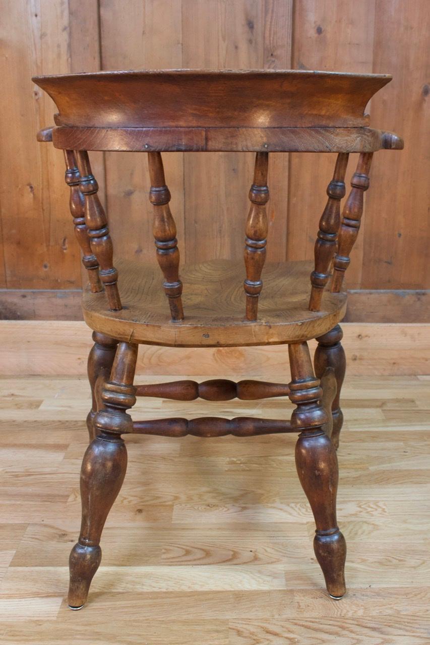Chêne  Chaise de capitaine victorienne anglaise -  Angleterre du XIXe siècle en vente