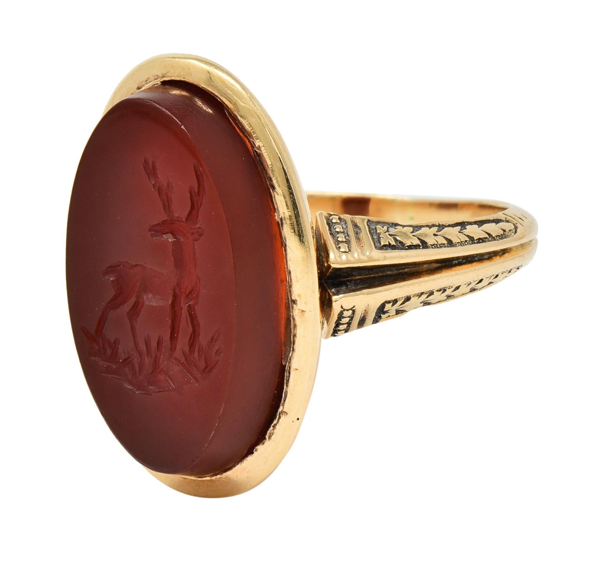 Victorian Carnelian 18 Karat Yellow Gold Stag Deer Intaglio Antique Signet Ring For Sale 1