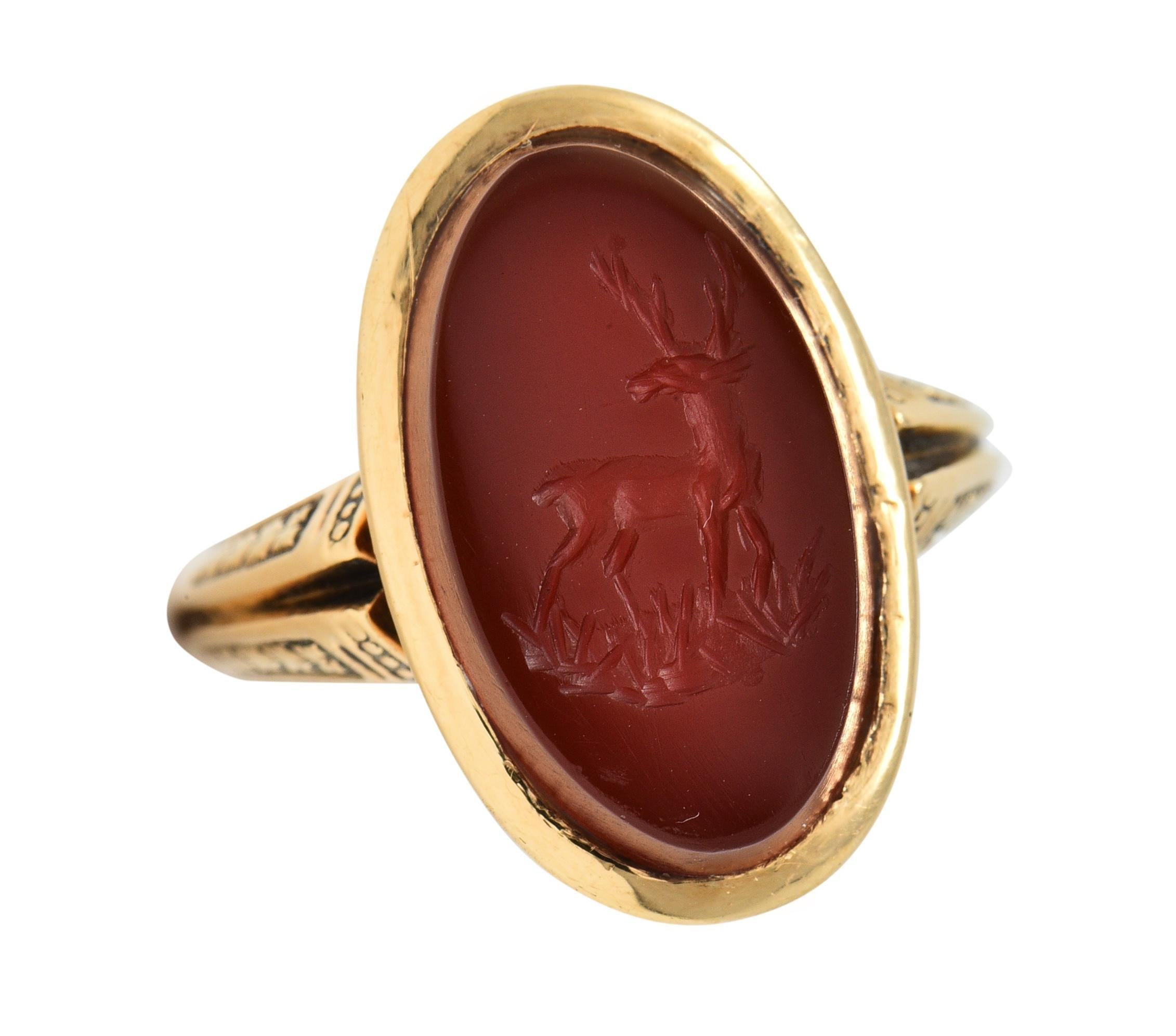 Victorian Carnelian 18 Karat Yellow Gold Stag Deer Intaglio Antique Signet Ring For Sale 3