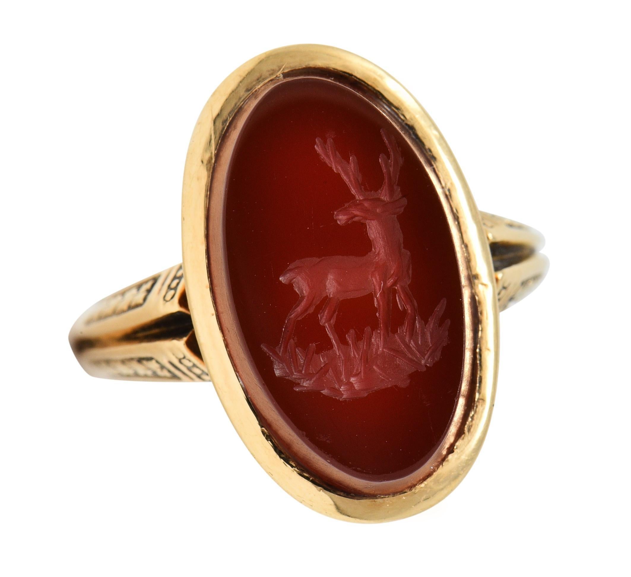 Victorian Carnelian 18 Karat Yellow Gold Stag Deer Intaglio Antique Signet Ring For Sale 4