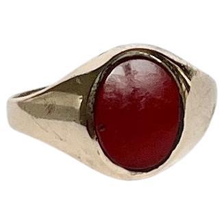 Victorian Carnelian and 9 Carat Gold Signet Ring
