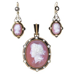 Victorian Carnelian Cameo Pendant and Earrings Suite in 18kt Gold
