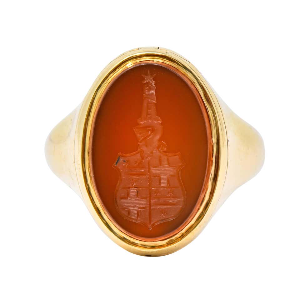 Diamond Gold Locket Ring for Sweet Thoughts at 1stdibs