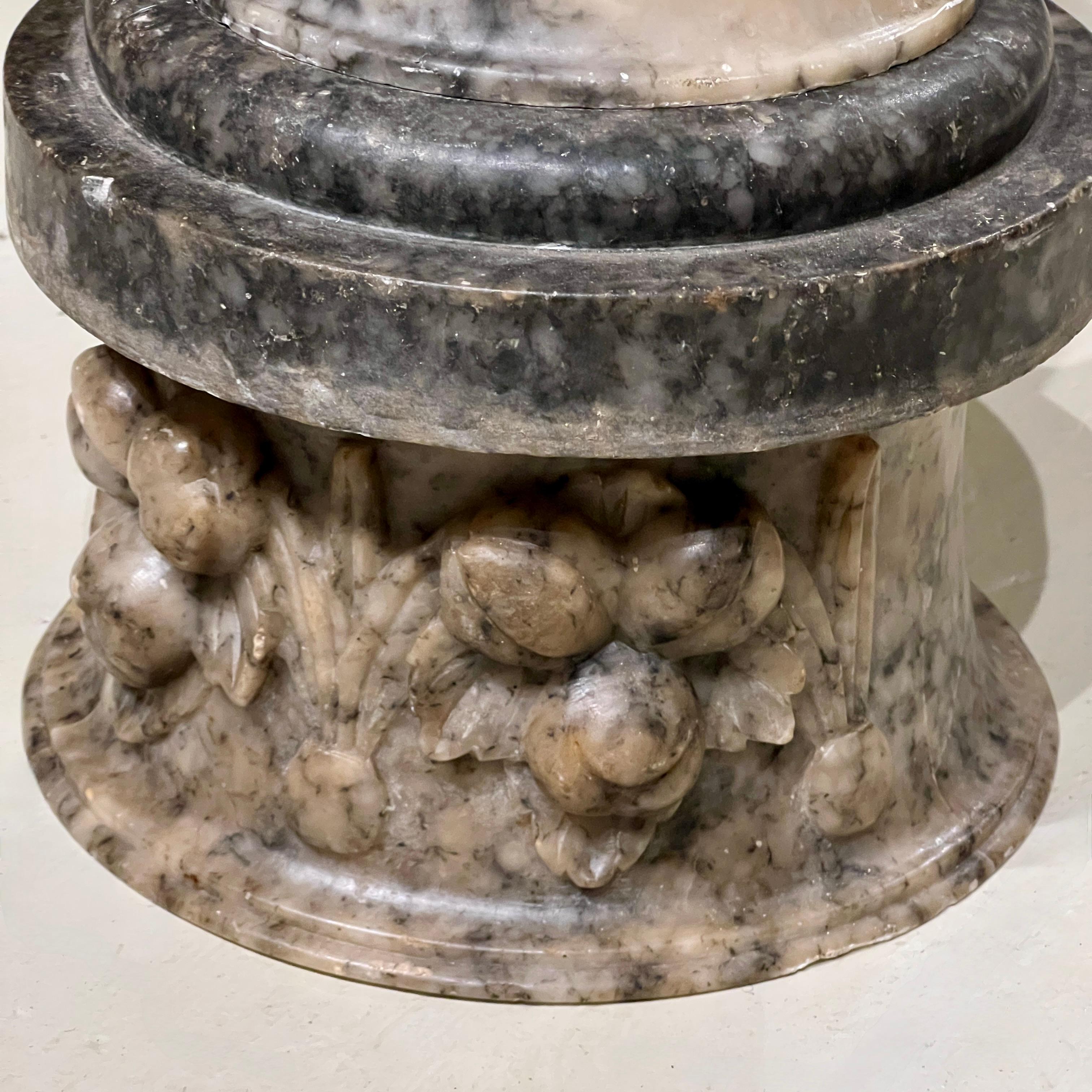 Viktorianische geschnitzt Alabaster Pflanzer Tisch Zentrum im Angebot 4