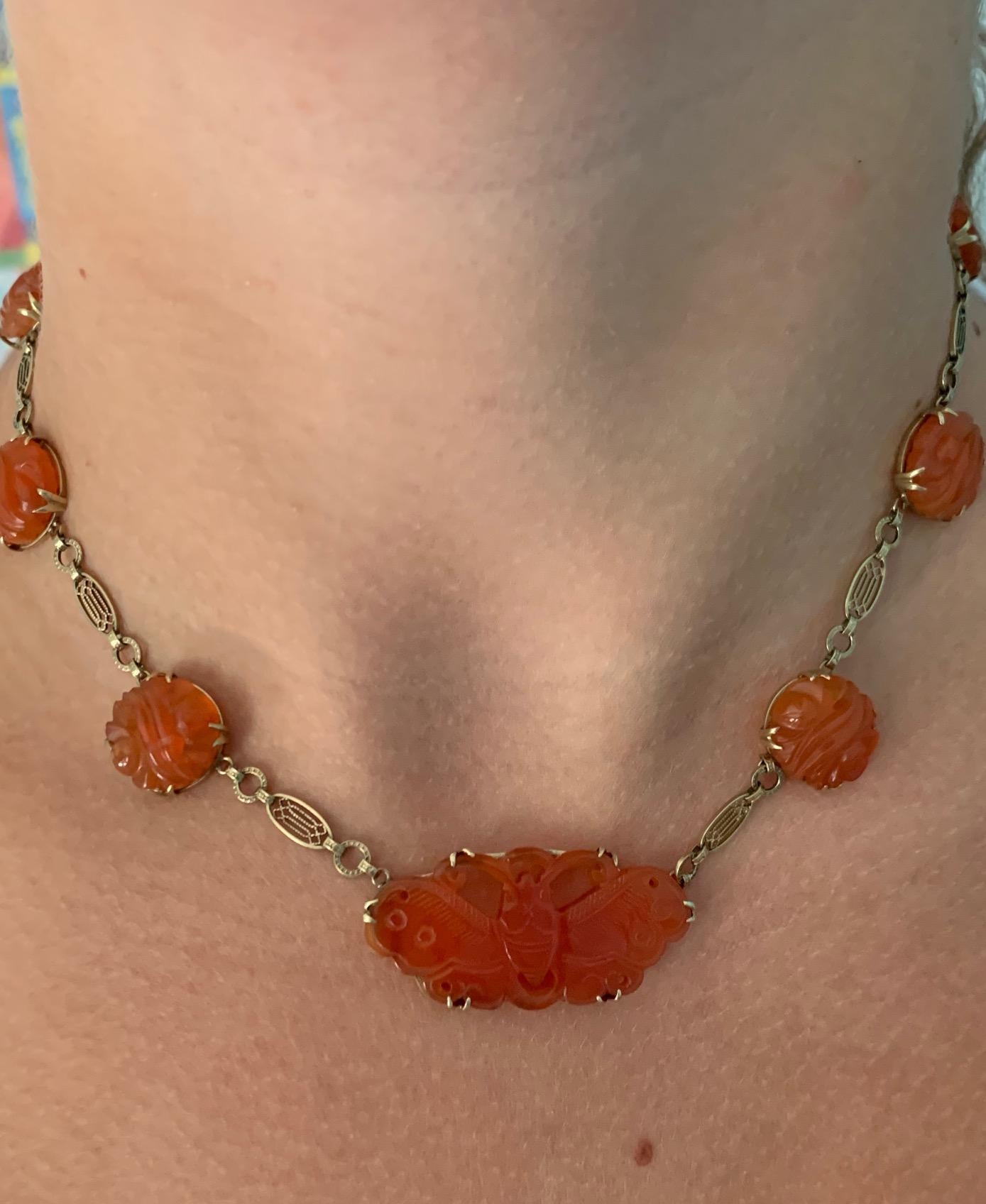 Victorian Carved Carnelian 14 Karat Yellow Gold Filigree Necklace In Good Condition In St. Louis Park, MN