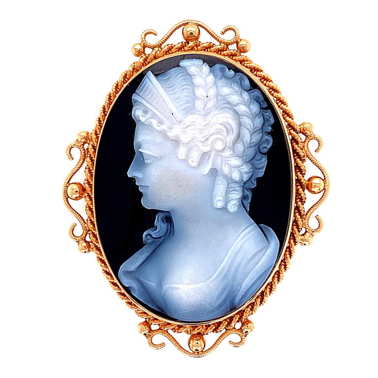 Oval Cut Victorian Carved Onyx Cameo Gold Brooch Pendant and Earrings Fine Estate Jewelry For Sale