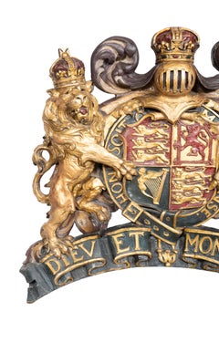 Viktorianisches geschnitztes polychromes Wappen des Vereinigten Königreichs