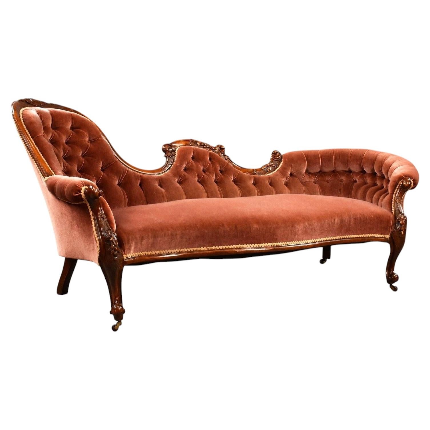 Victorian Carved Walnut Chaise Longue Settee