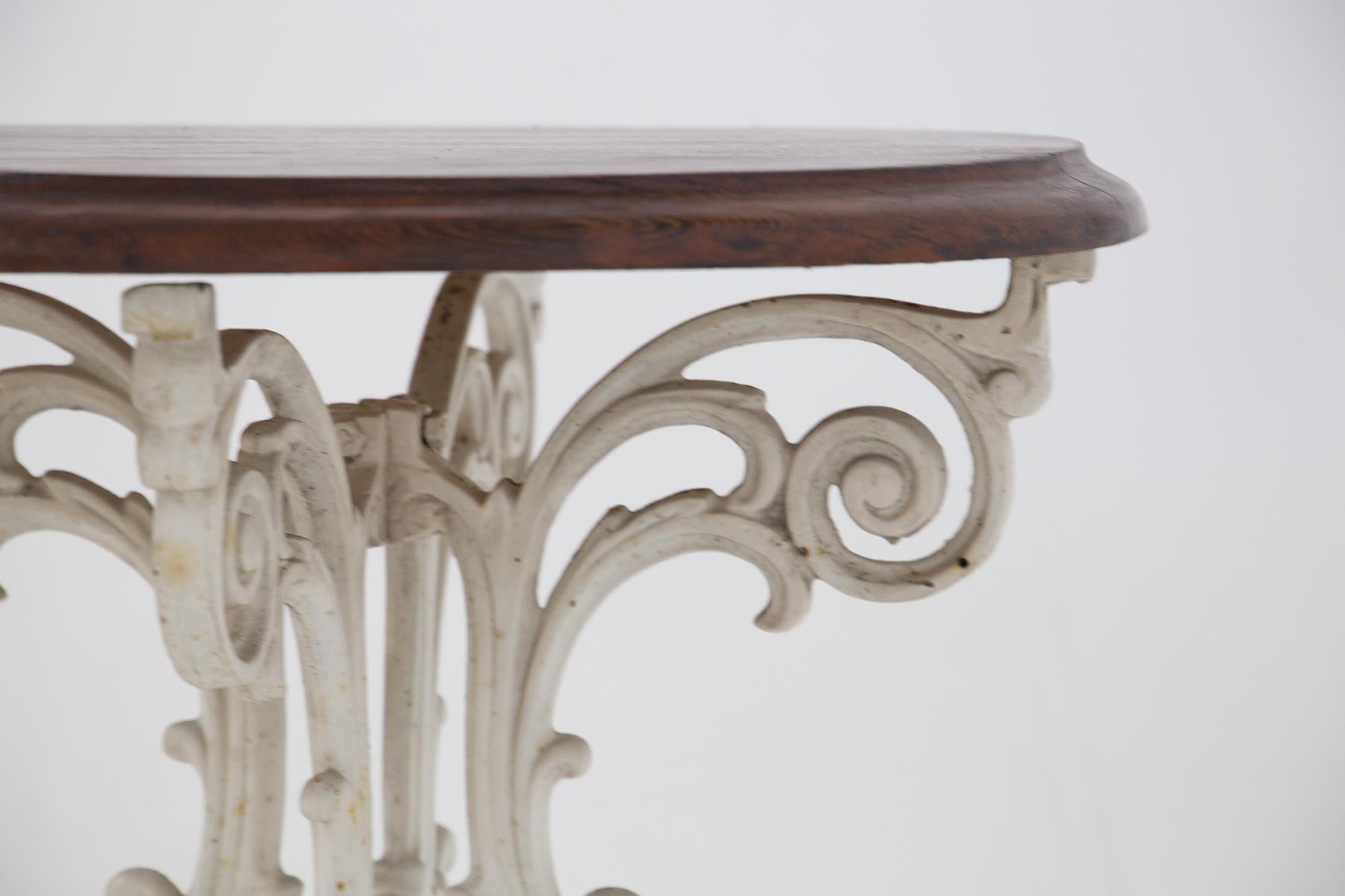 Victorian Cast Iron English Table in Wood In Good Condition For Sale In Milano, IT