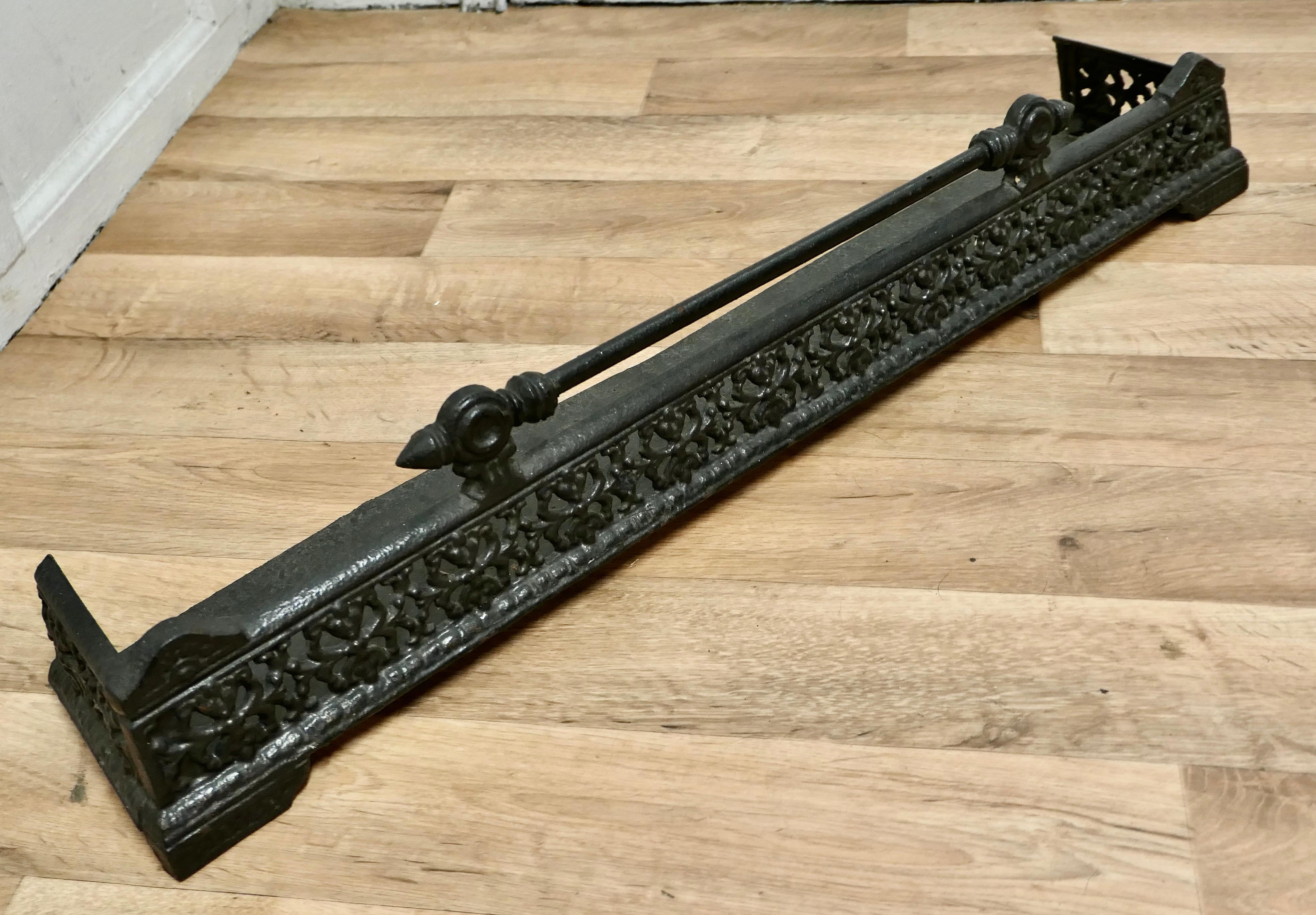 Victorian Cast Iron Fender or Dog Grate 2