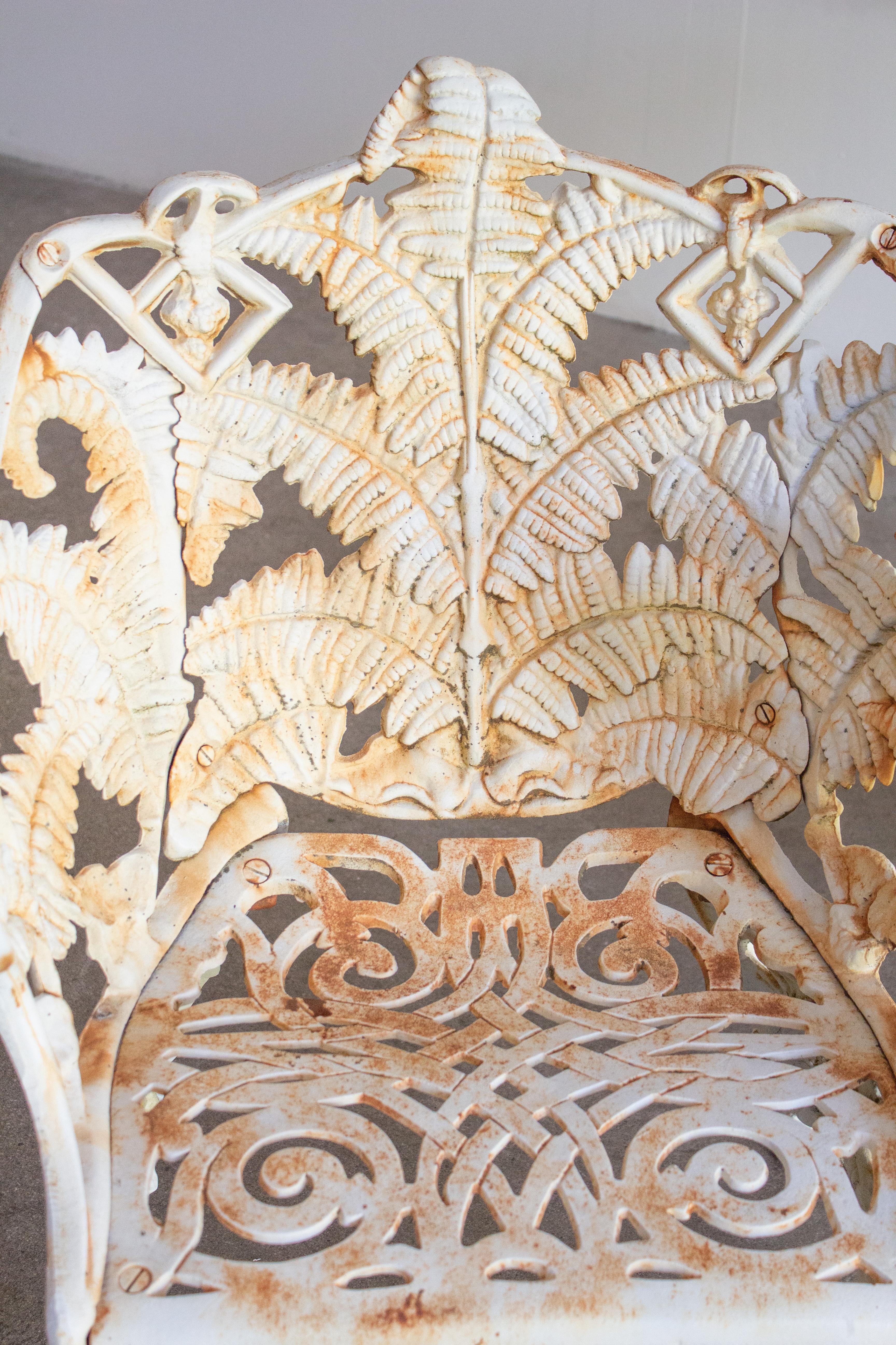 Victorian Cast Iron ‘Fern’ Garden Chairs Vaciado en venta